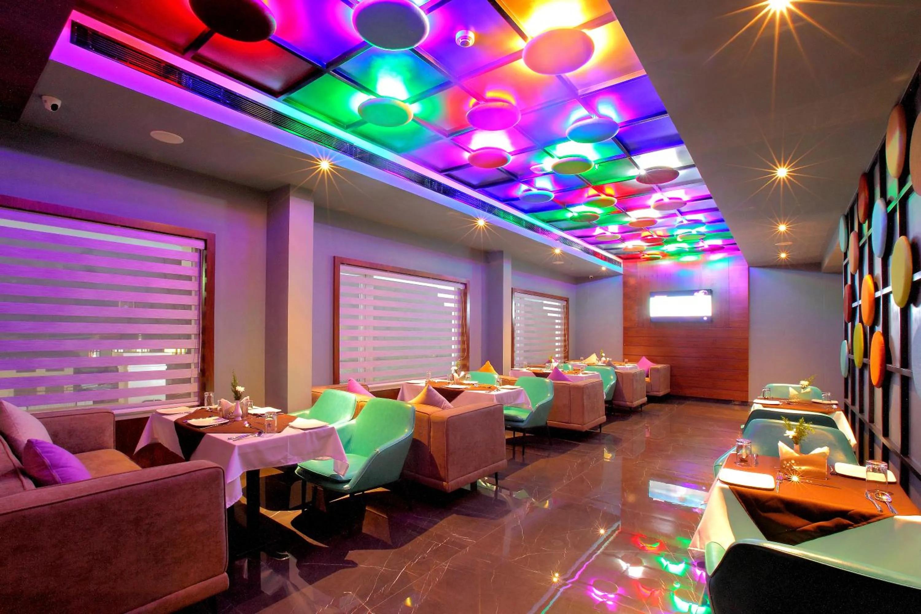 Restaurant/places to eat in Hotel Ceasar Palace