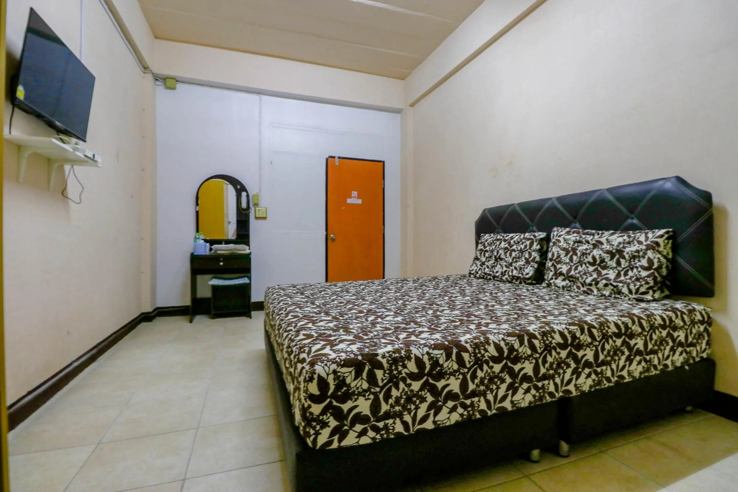 Bedroom in Pha Mansion