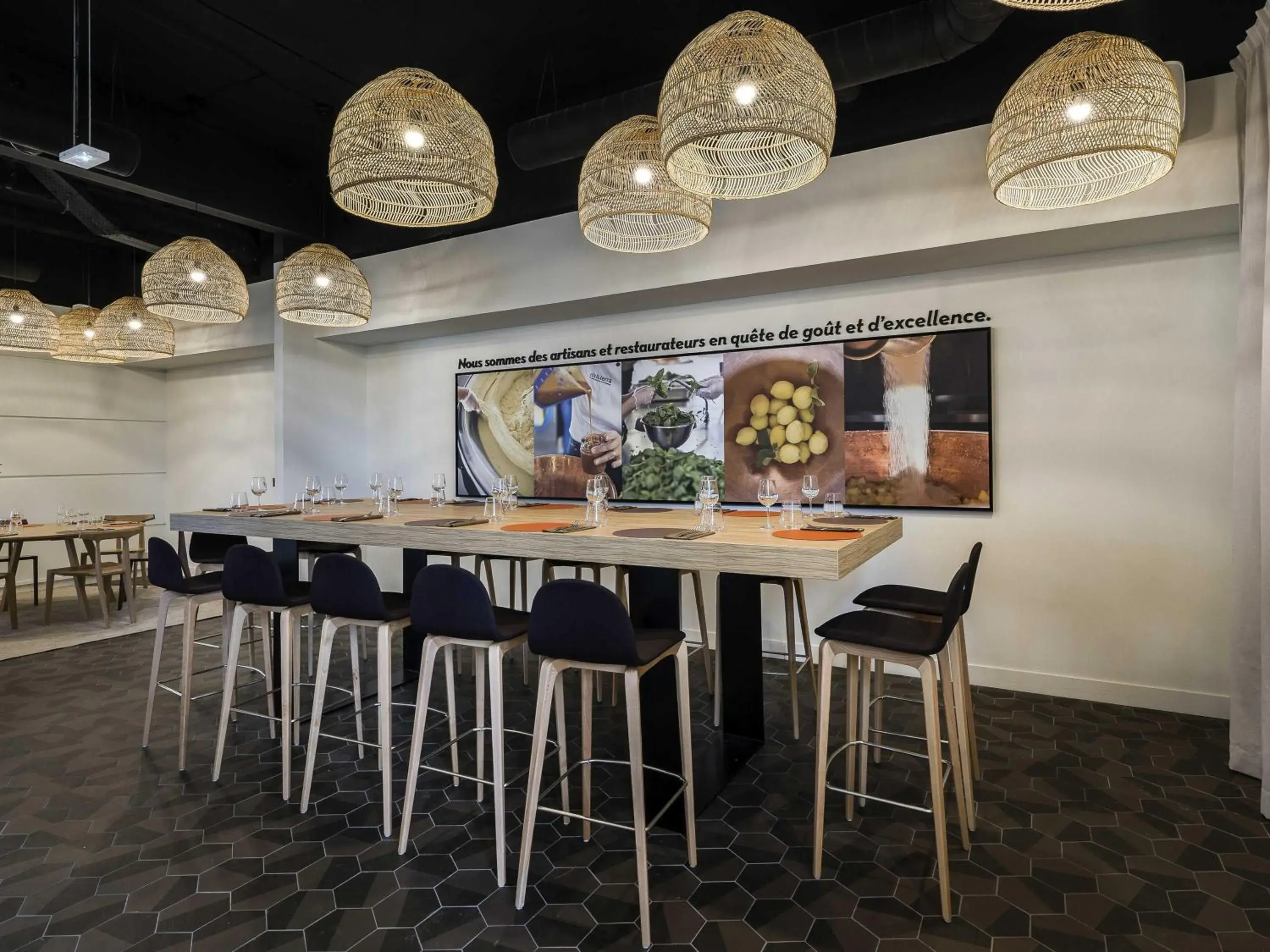 Restaurant/places to eat in Mercure Cannes Mandelieu Restaurant/places to eat in Mercure Cannes Mandelieu