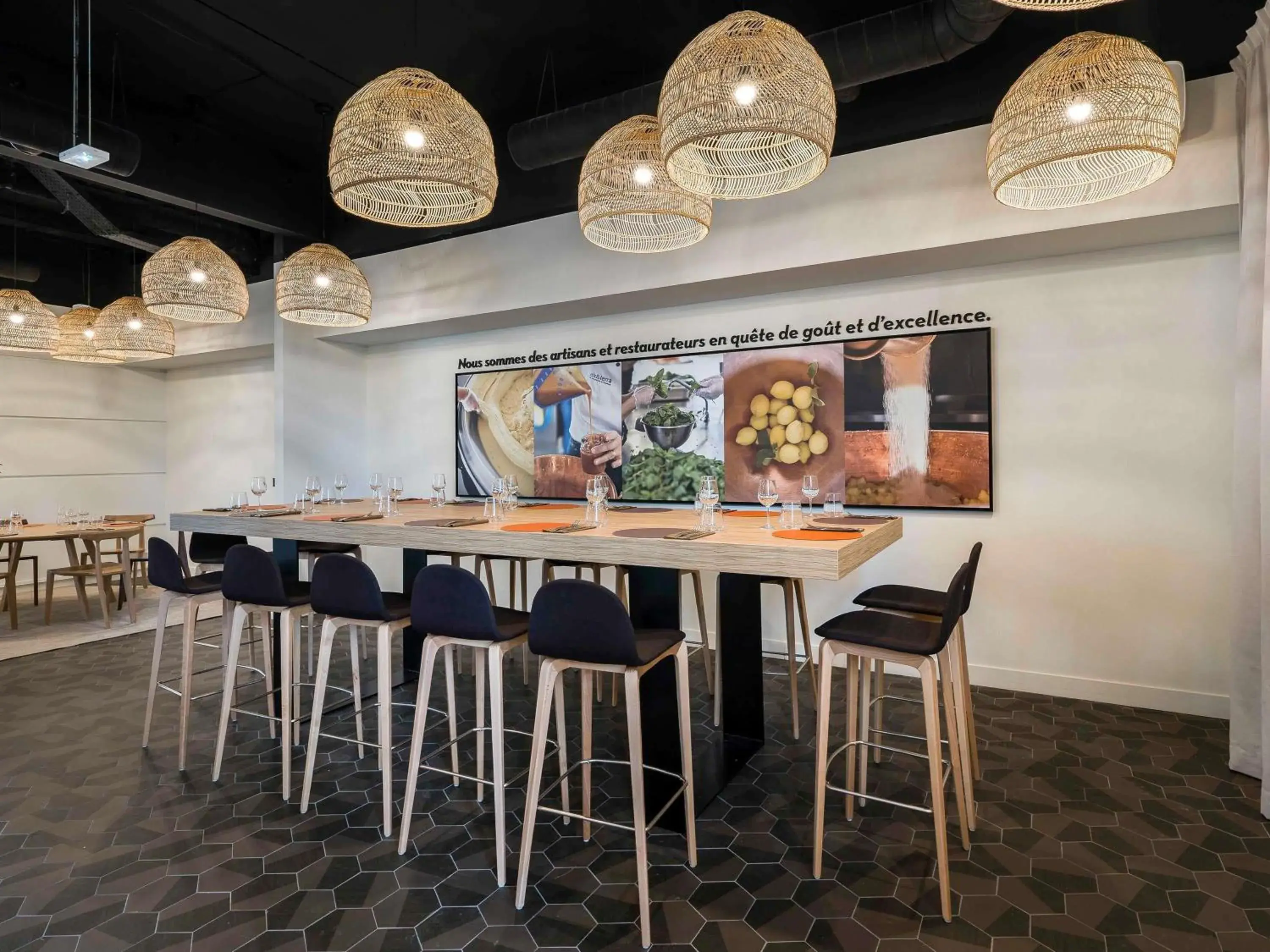 Restaurant/places to eat in Mercure Cannes Mandelieu Restaurant/places to eat in Mercure Cannes Mandelieu