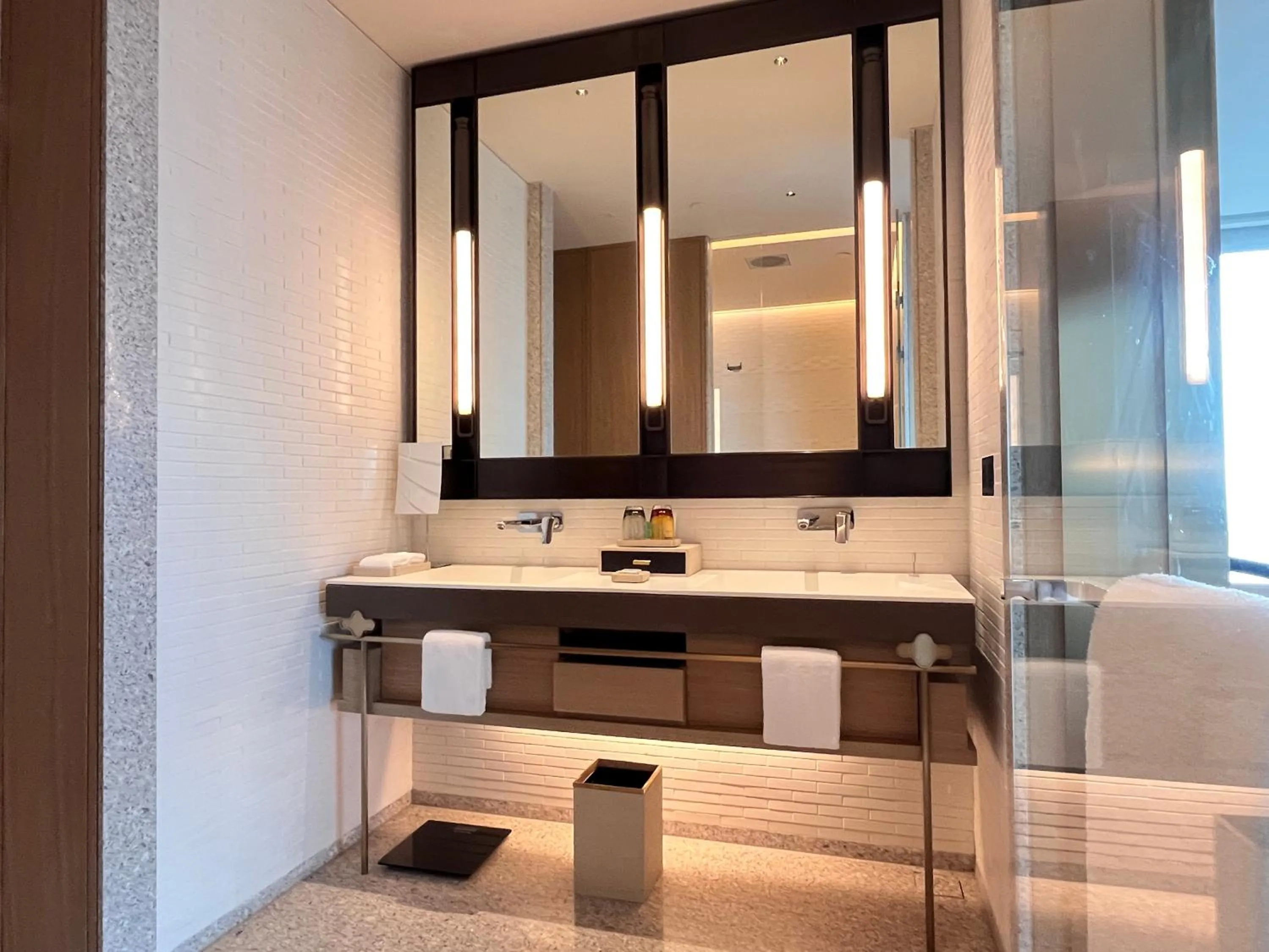 Bathroom in Grand Hyatt Hefei