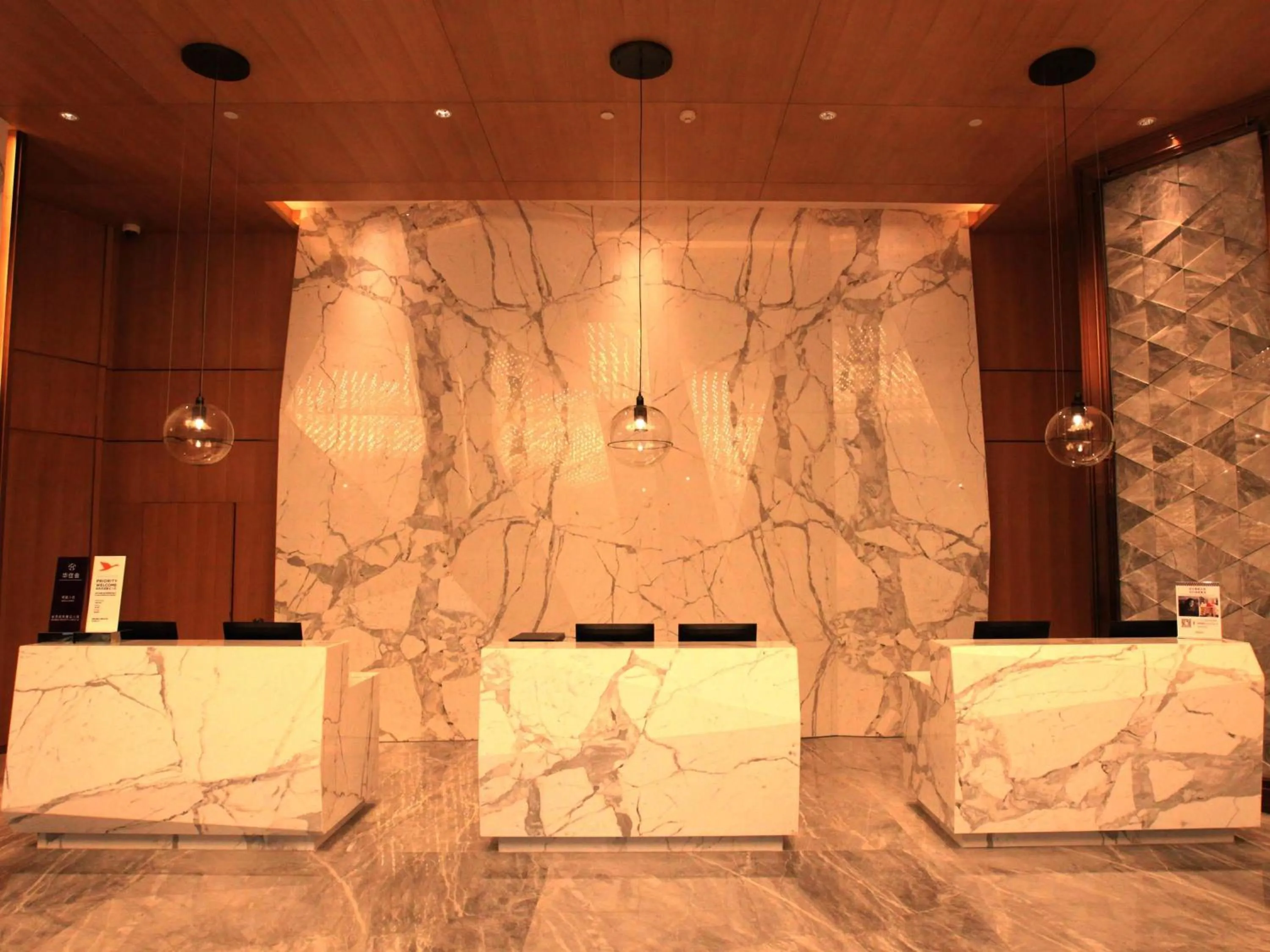 Property building in Mercure Xian Hi-Tech Zone