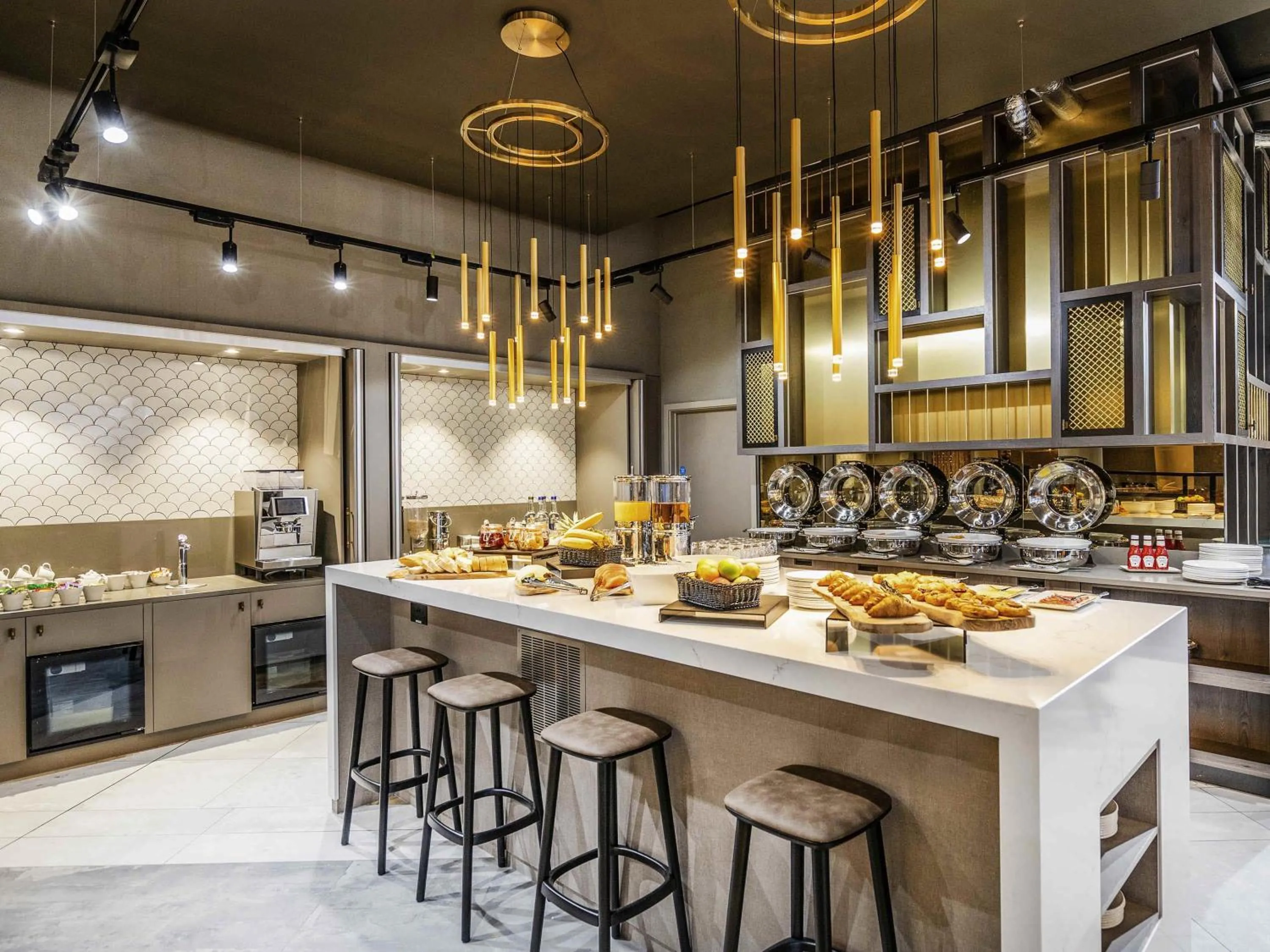 Breakfast in Novotel Leicester