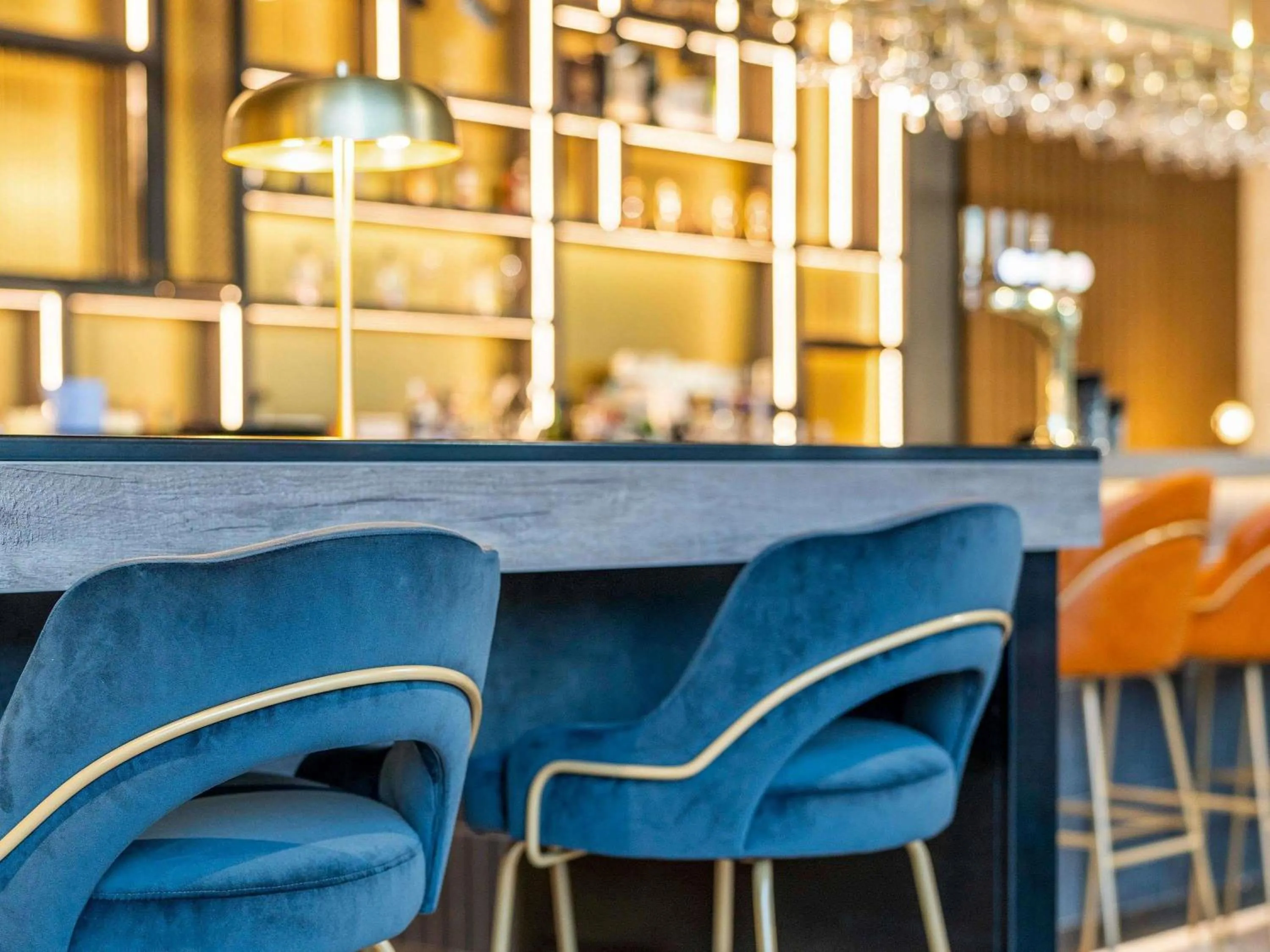 Lounge or bar in Novotel Leicester