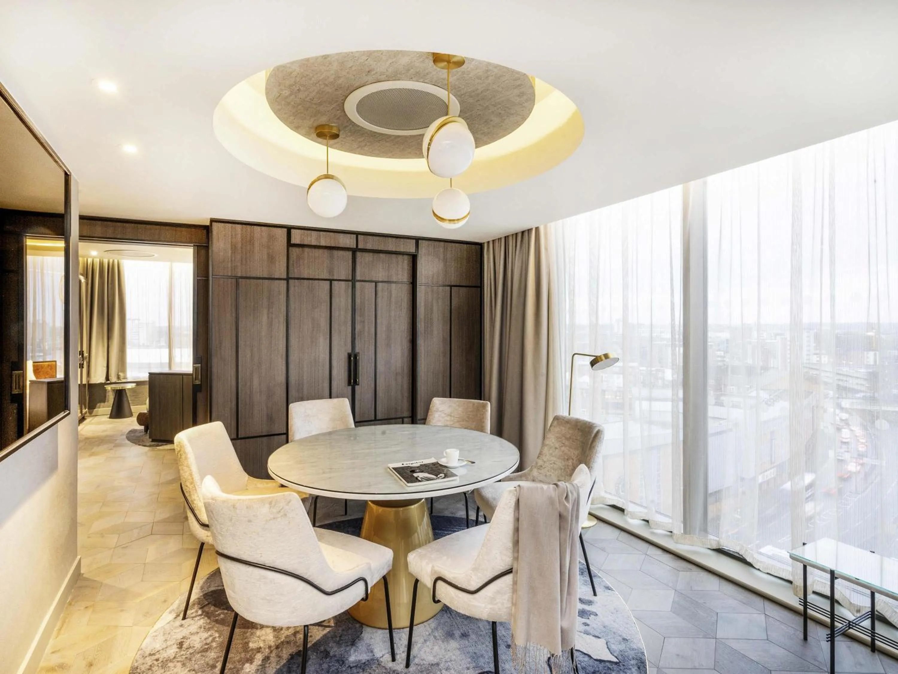 Bedroom in Novotel Leicester