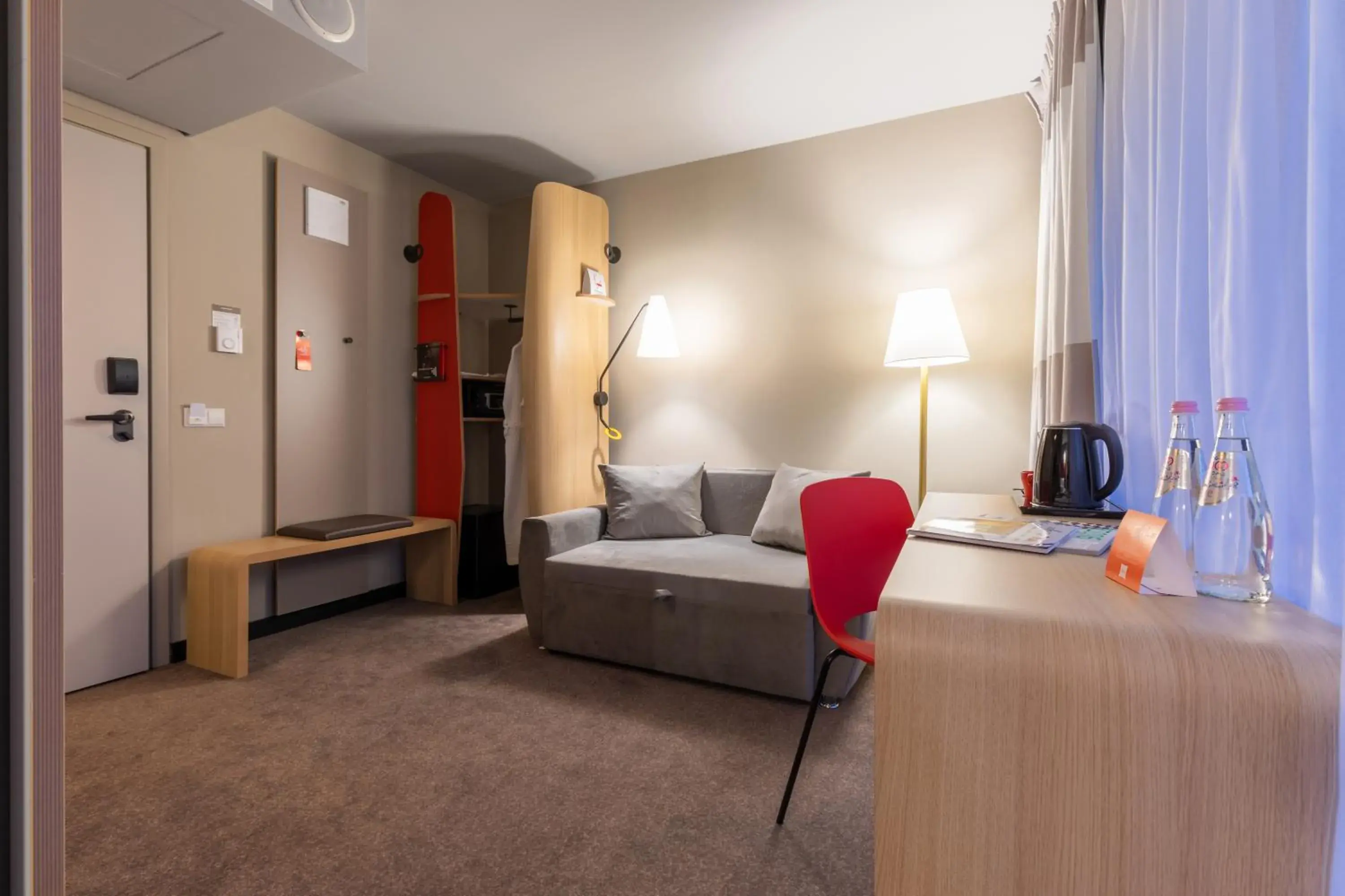 Living room, Bed in ibis Tbilisi Stadium Living room, Bed in ibis Tbilisi Stadium