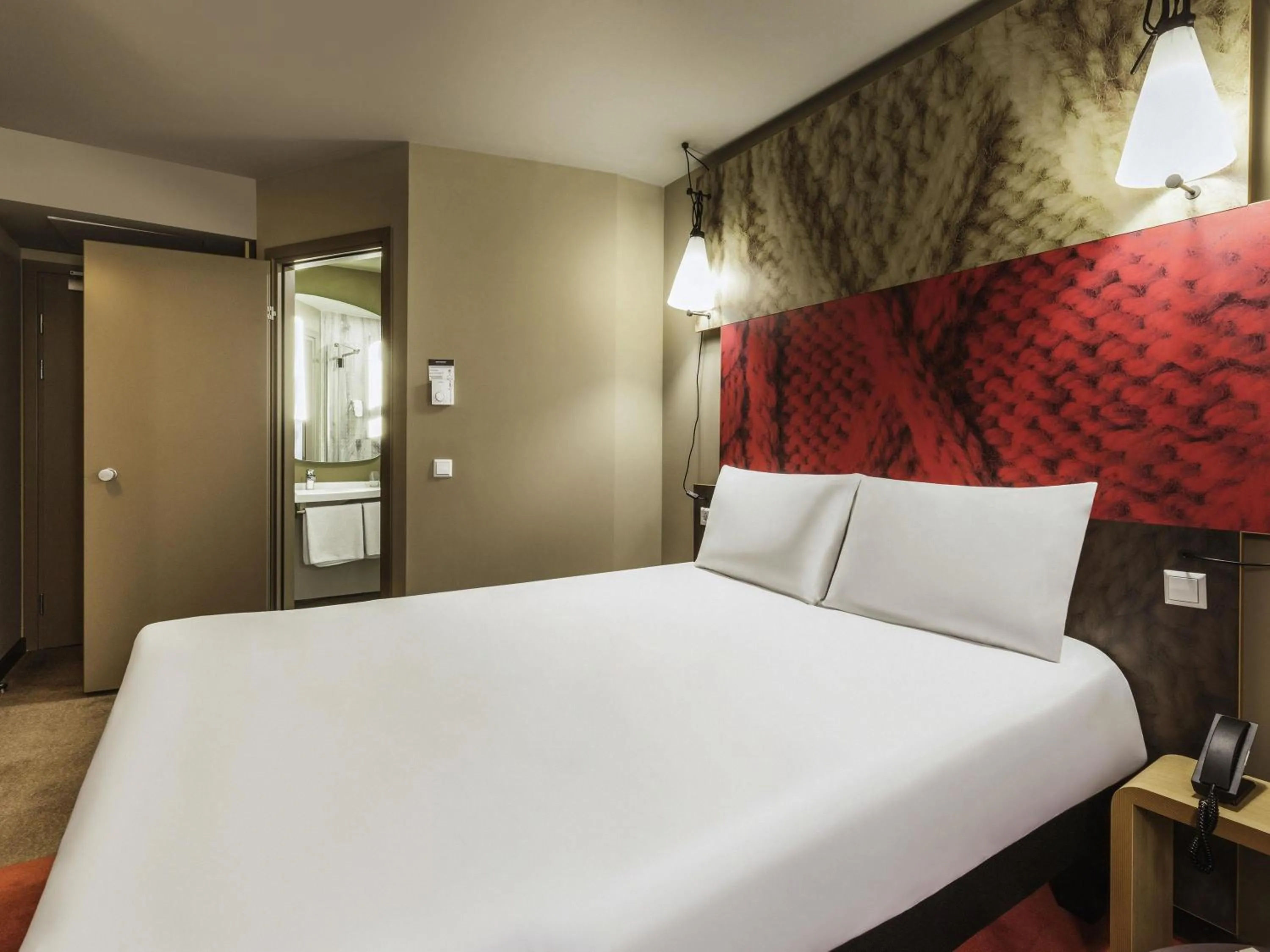 Bedroom, Bed in ibis Tbilisi Stadium