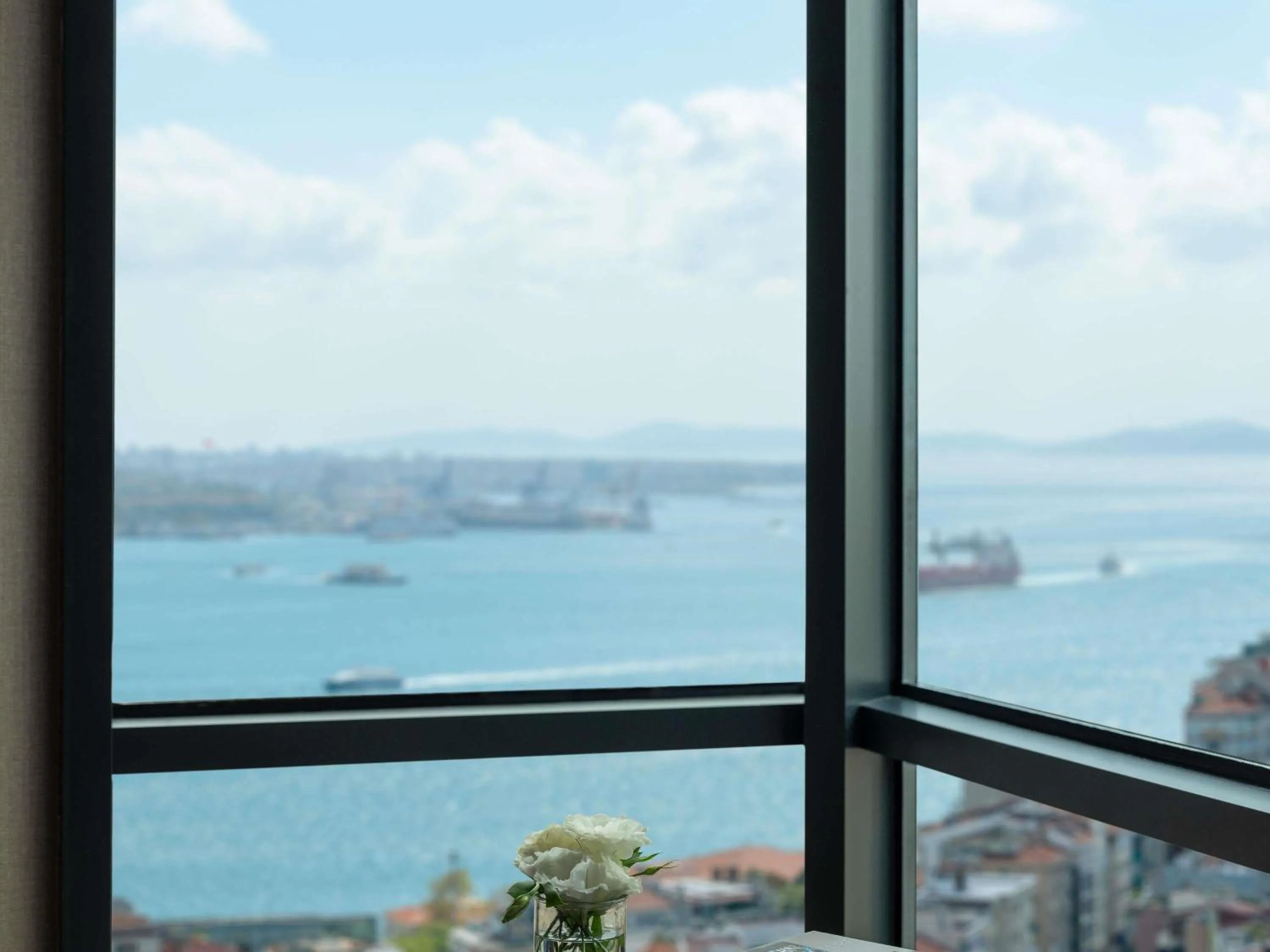 Bedroom in Sofitel Istanbul Taksim