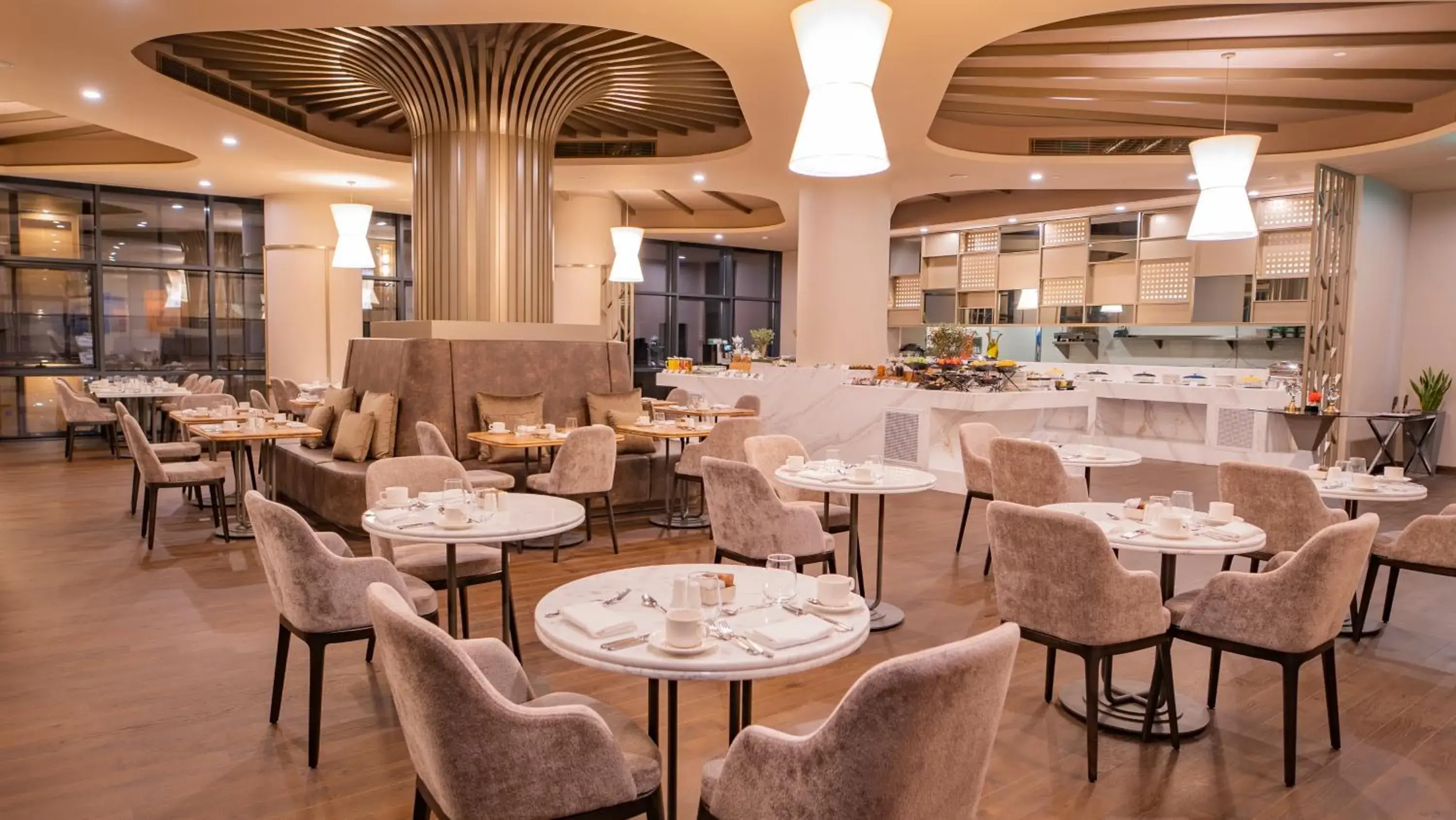 Restaurant/places to eat in Sofitel Istanbul Taksim Restaurant/places to eat in Sofitel Istanbul Taksim