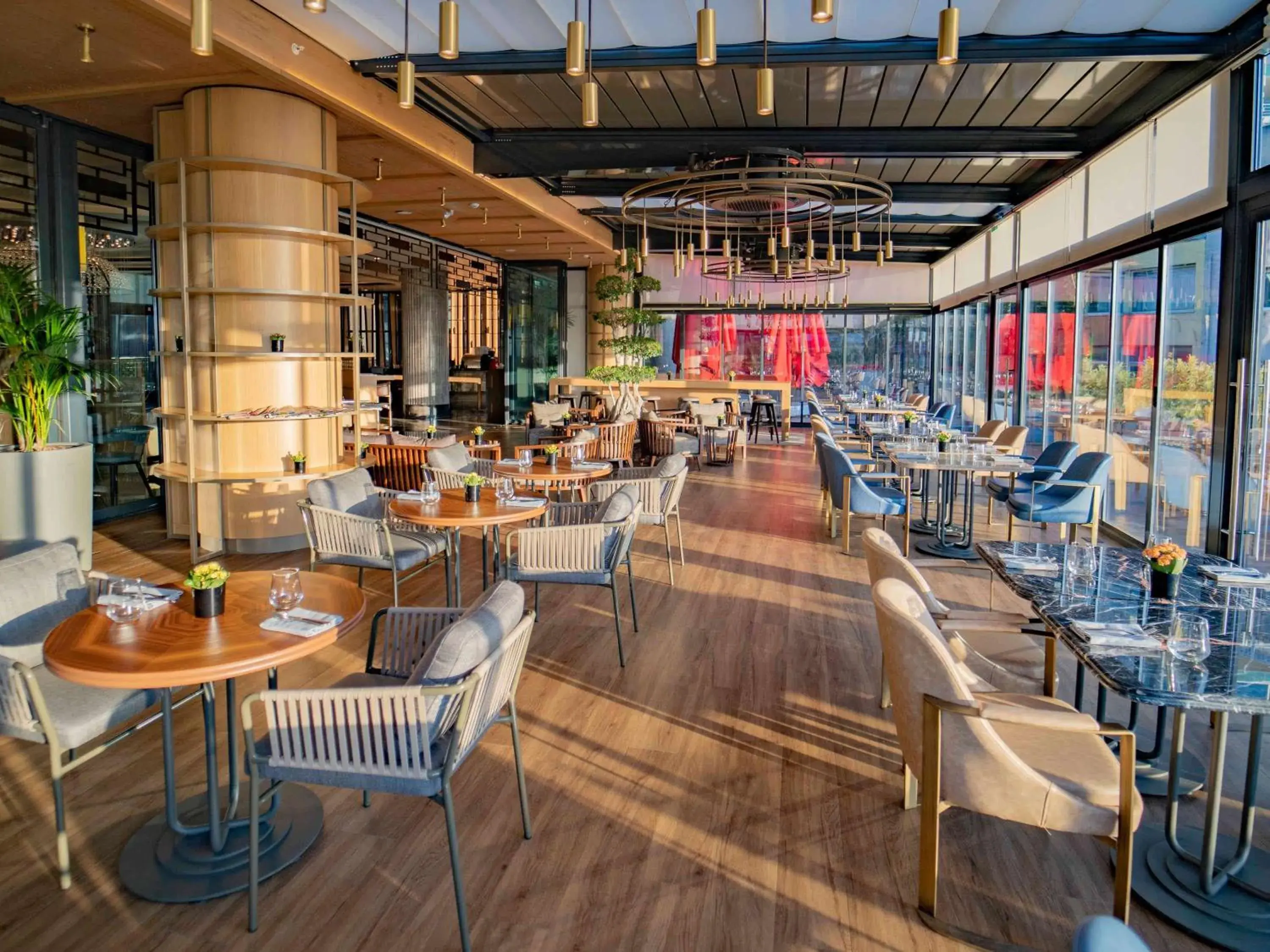 Restaurant/places to eat in Sofitel Istanbul Taksim Restaurant/places to eat in Sofitel Istanbul Taksim