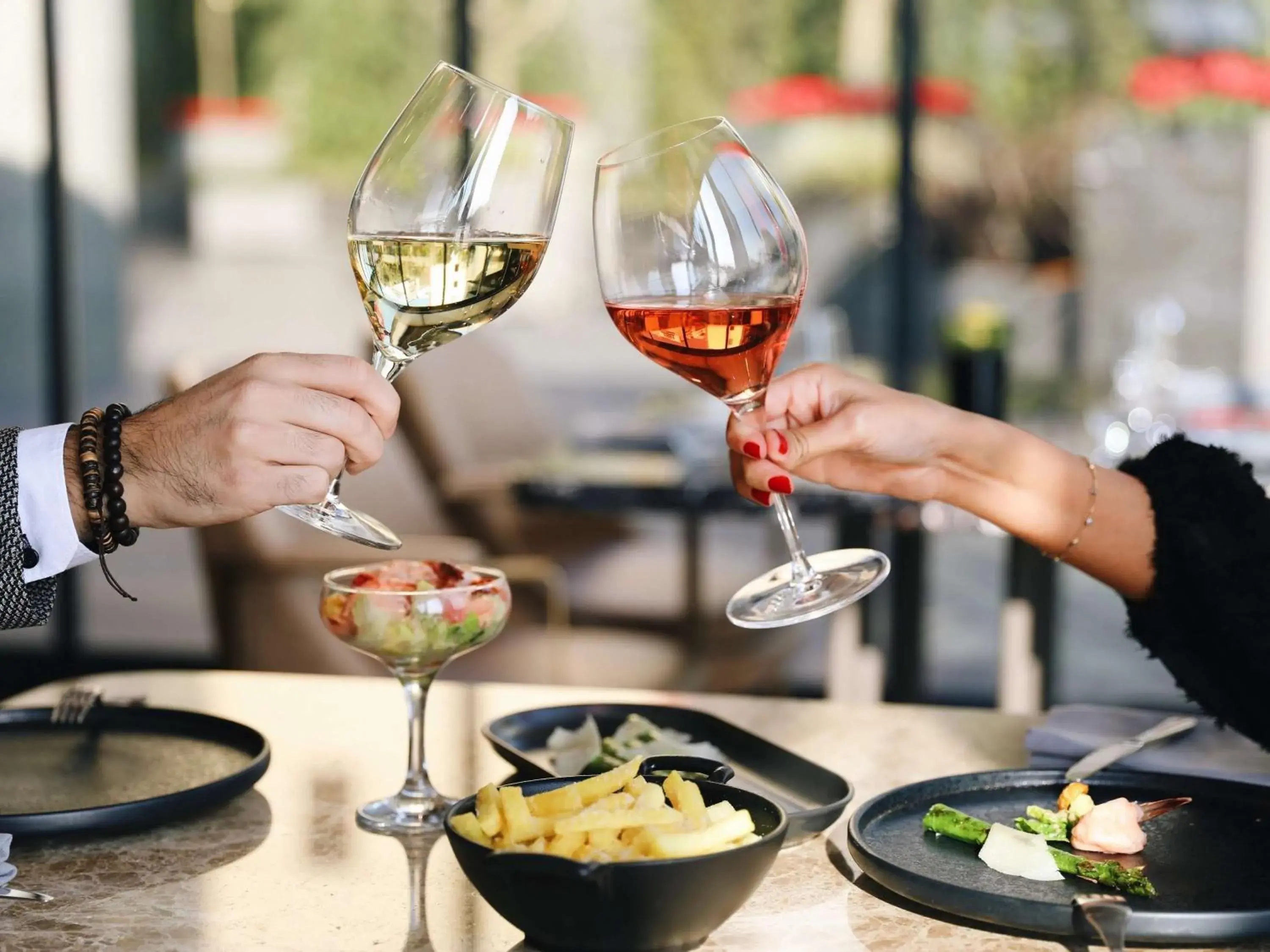 Restaurant/places to eat in Sofitel Istanbul Taksim Restaurant/places to eat in Sofitel Istanbul Taksim