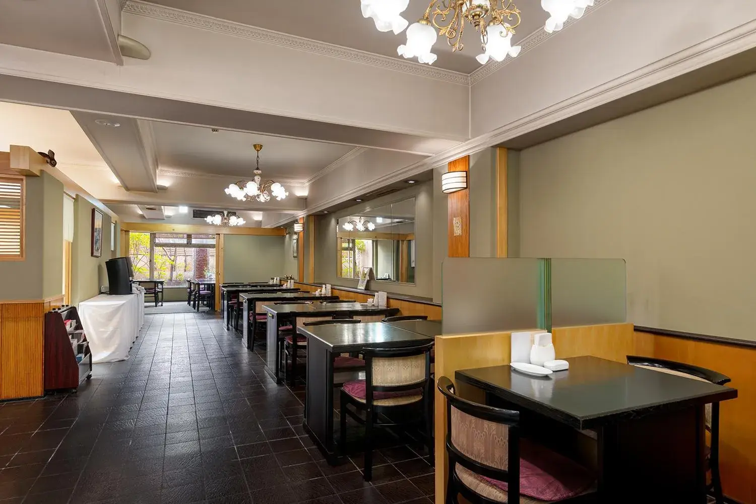 Restaurant/places to eat in Hiroshima Intelligent Hotel Stadium Mae Restaurant/places to eat in Hiroshima Intelligent Hotel Stadium Mae