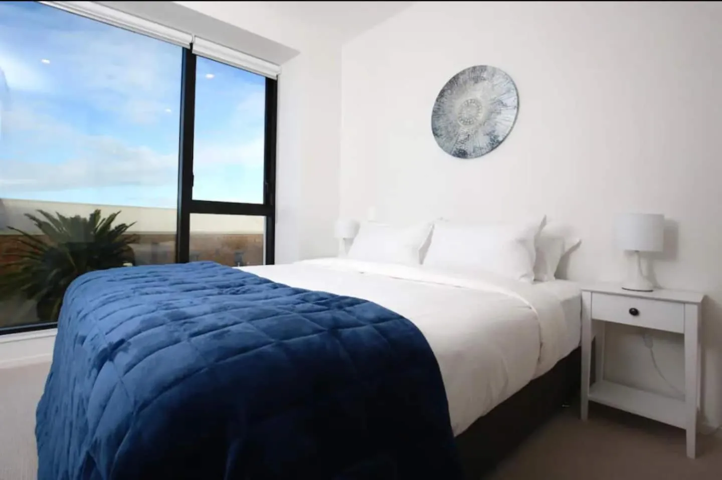 Bed in 2 Bed Apt Heart of Ponsonby Gym
