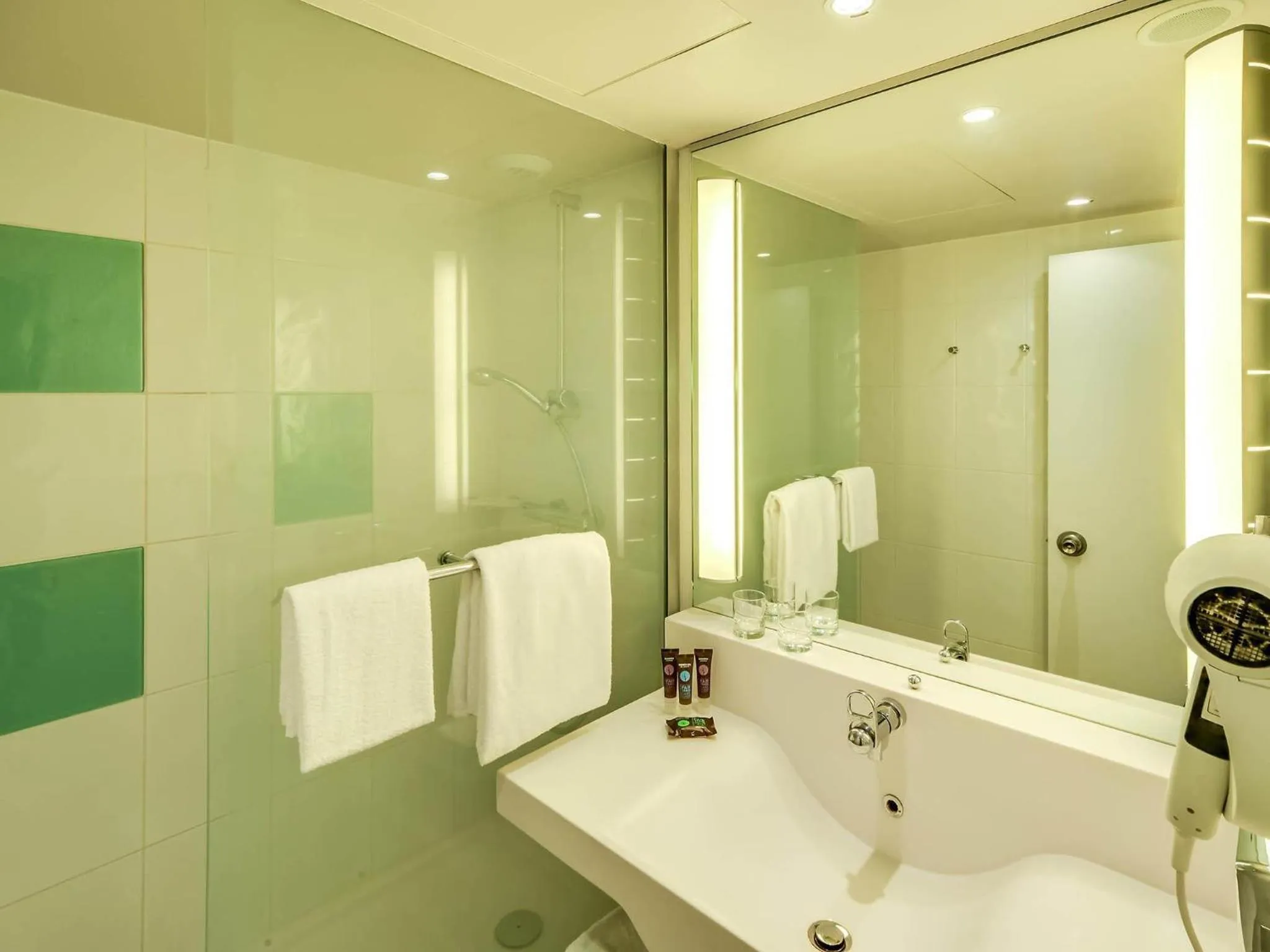 Bedroom in Novotel Orléans Saint Jean de Braye