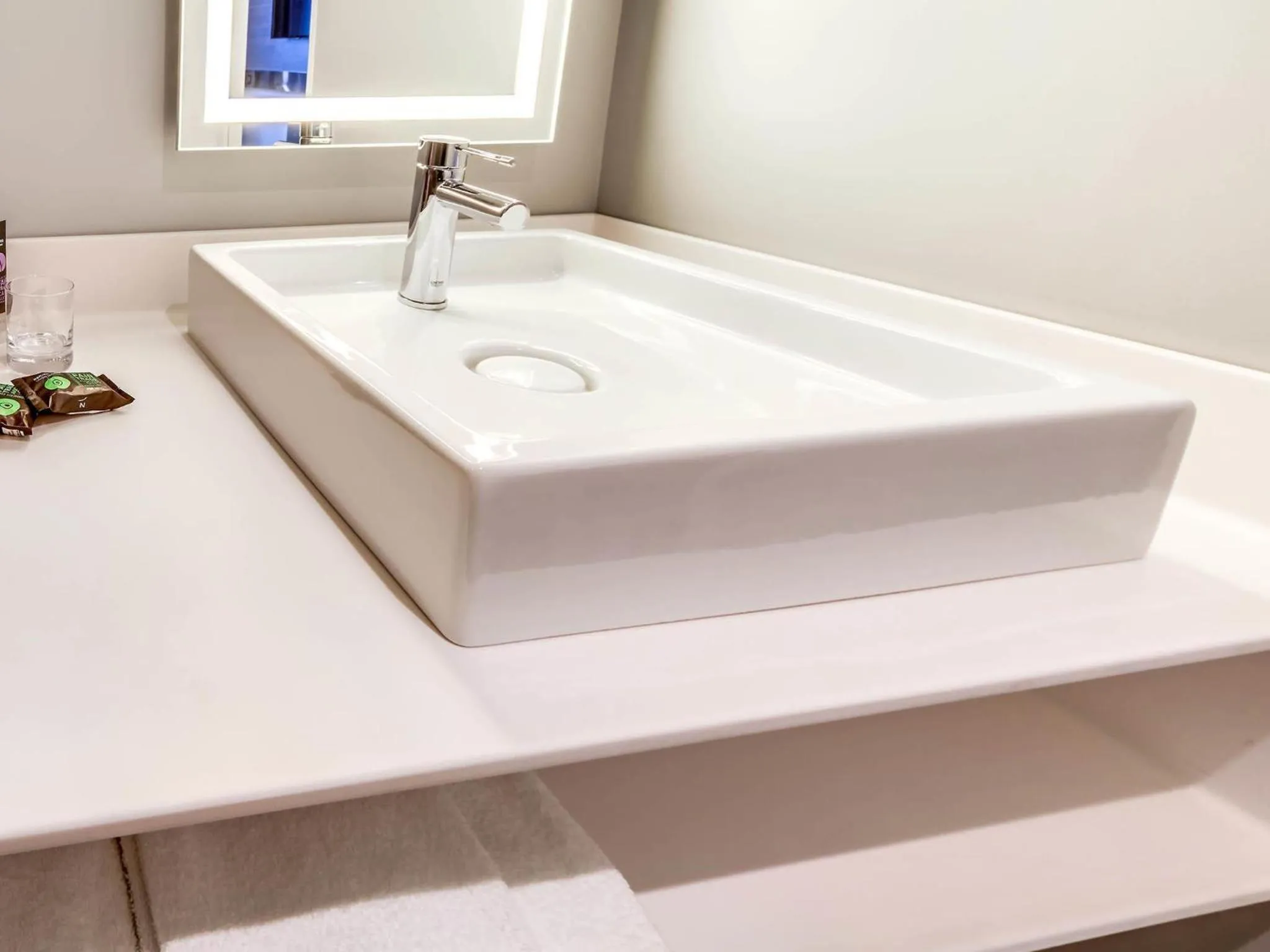 Bedroom in Novotel Orléans Saint Jean de Braye