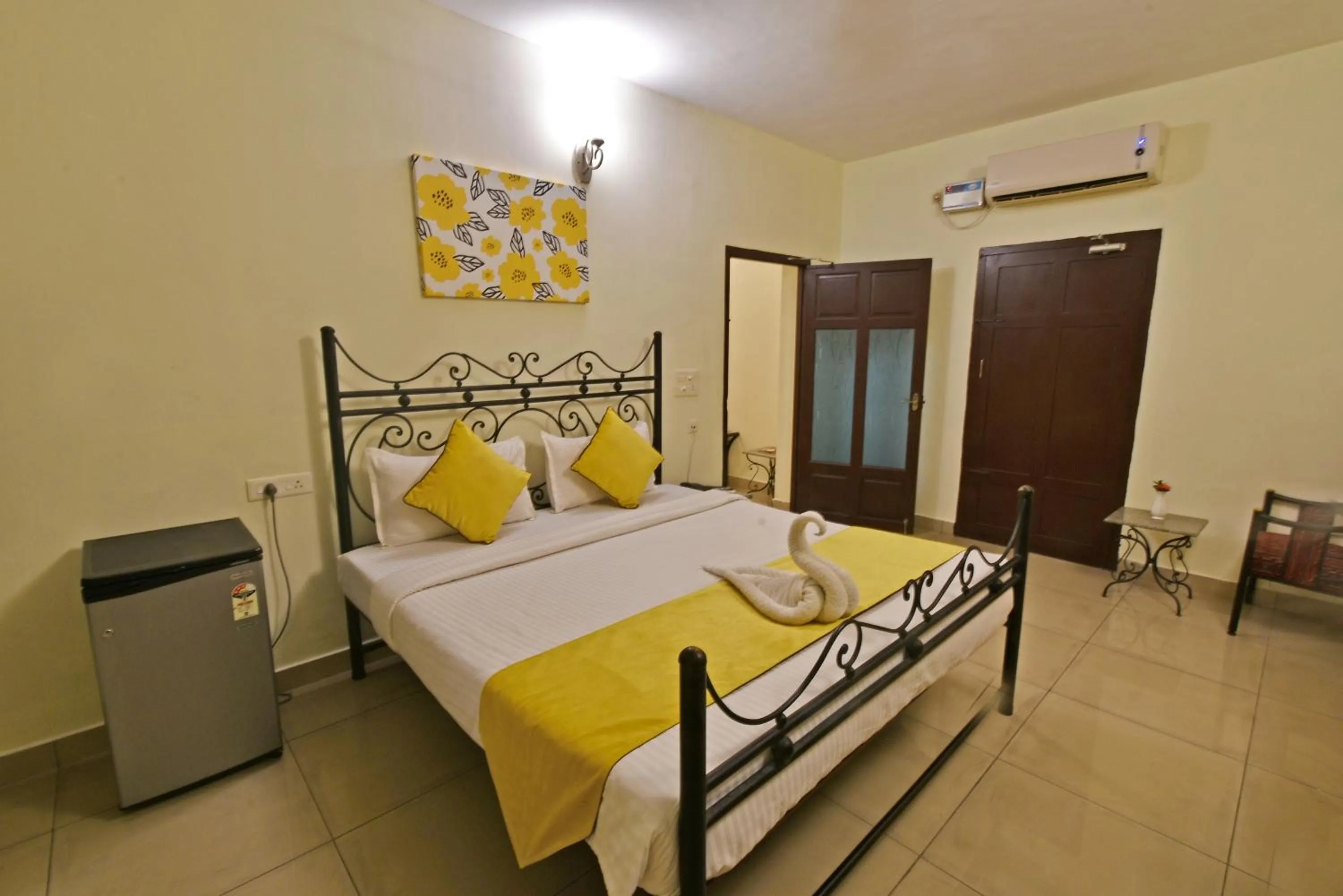 Bed in Poppys Olive de' villa