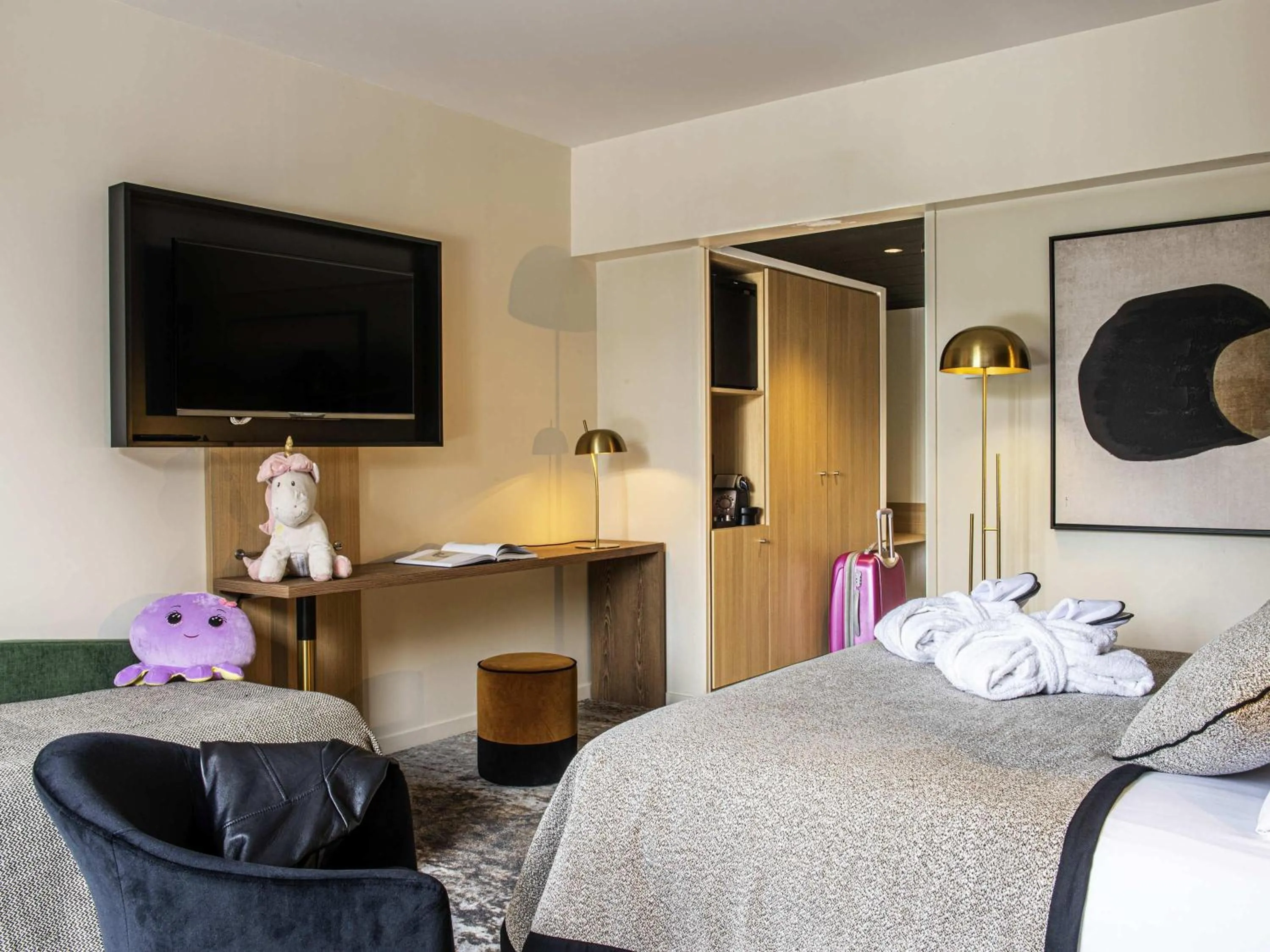 Other, Bed in Mercure Carcassonne La Cité