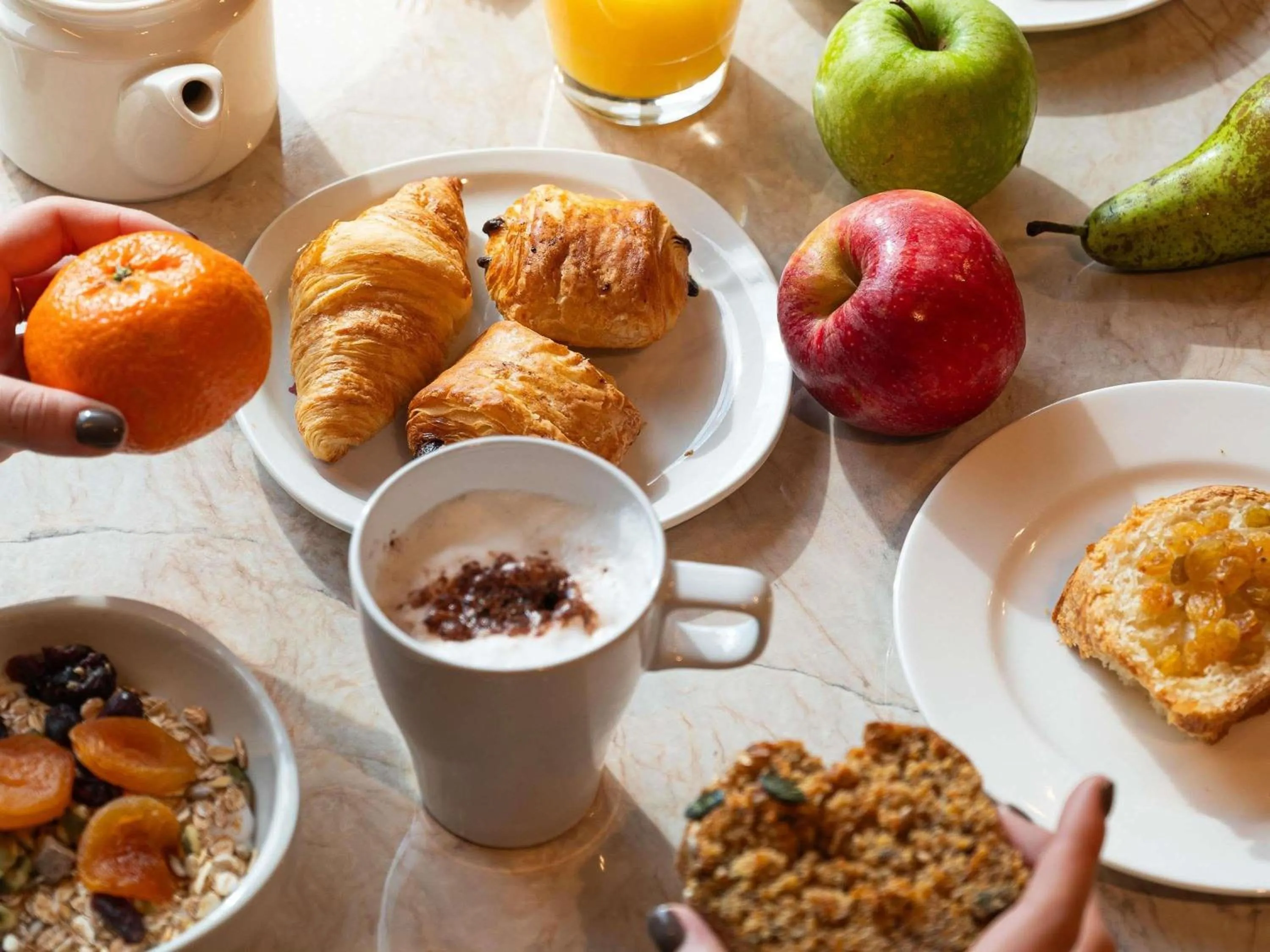 Breakfast in Mercure Carcassonne La Cité