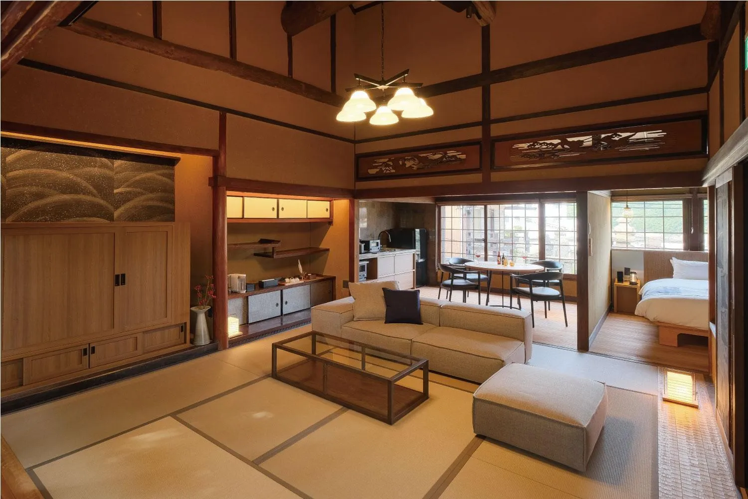 Bed in Tomonoura Shiomachi Hotel