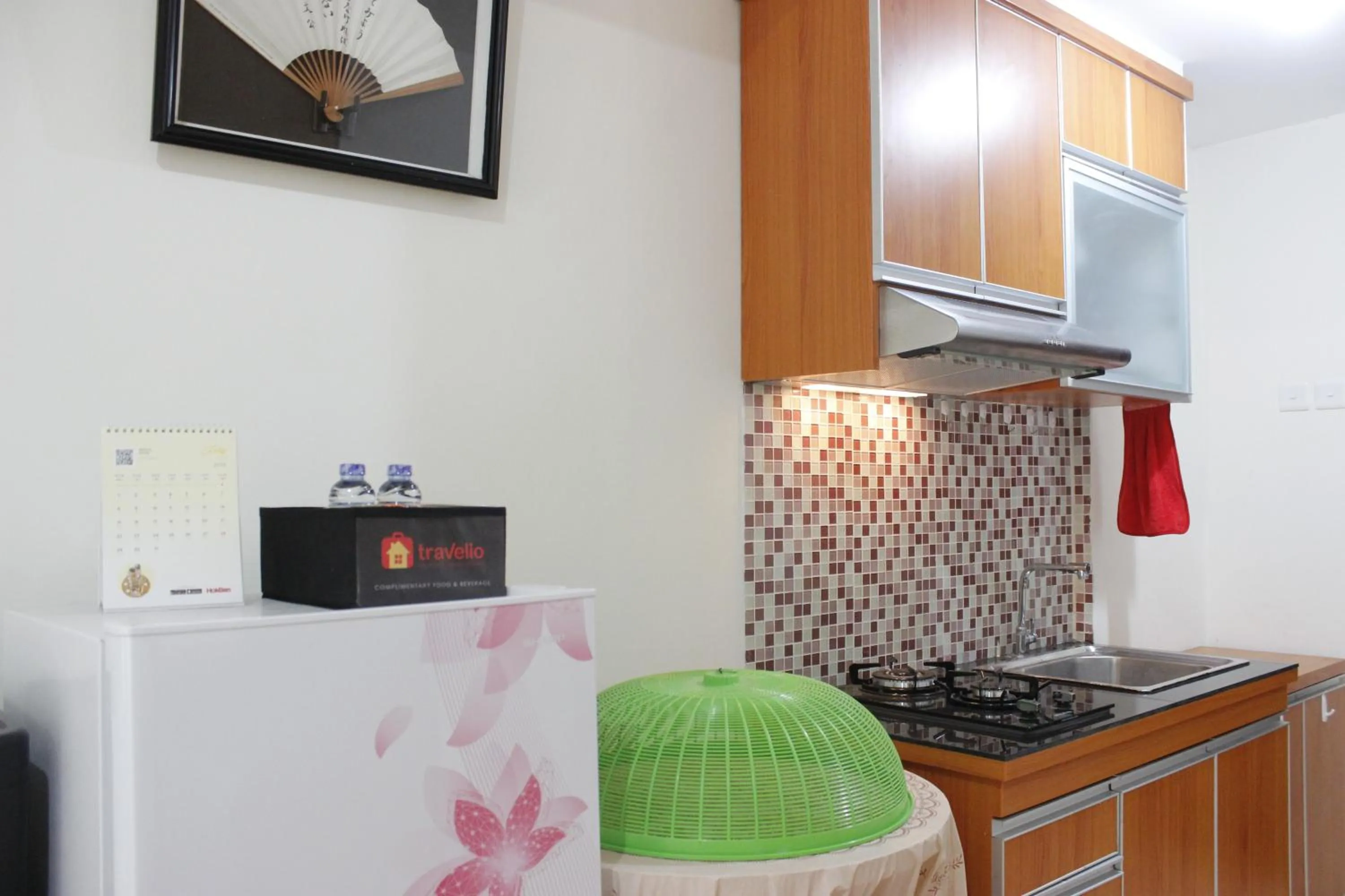 Compact Studio Tamansari Panoramic Apartment By Travelio