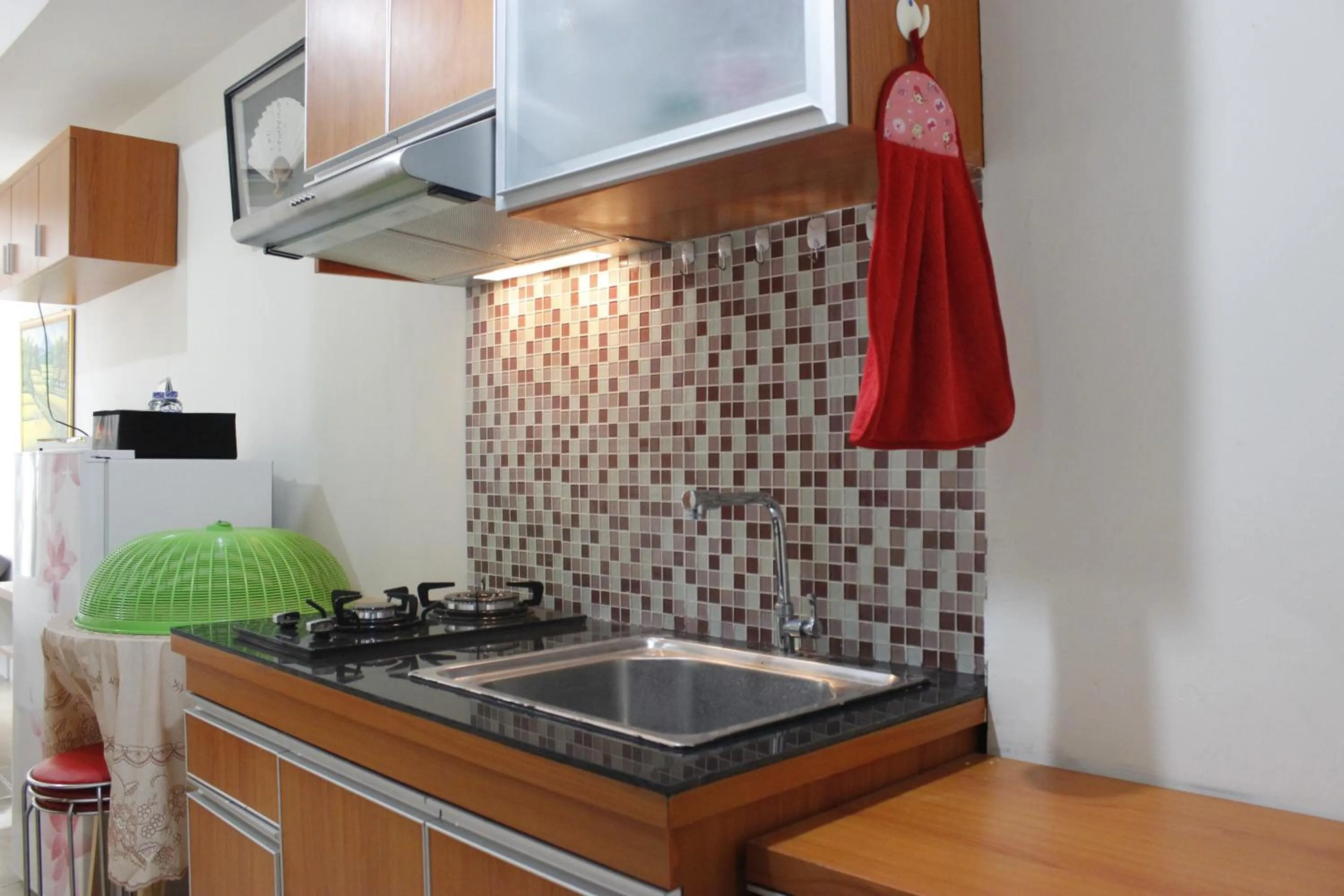 Compact Studio Tamansari Panoramic Apartment By Travelio