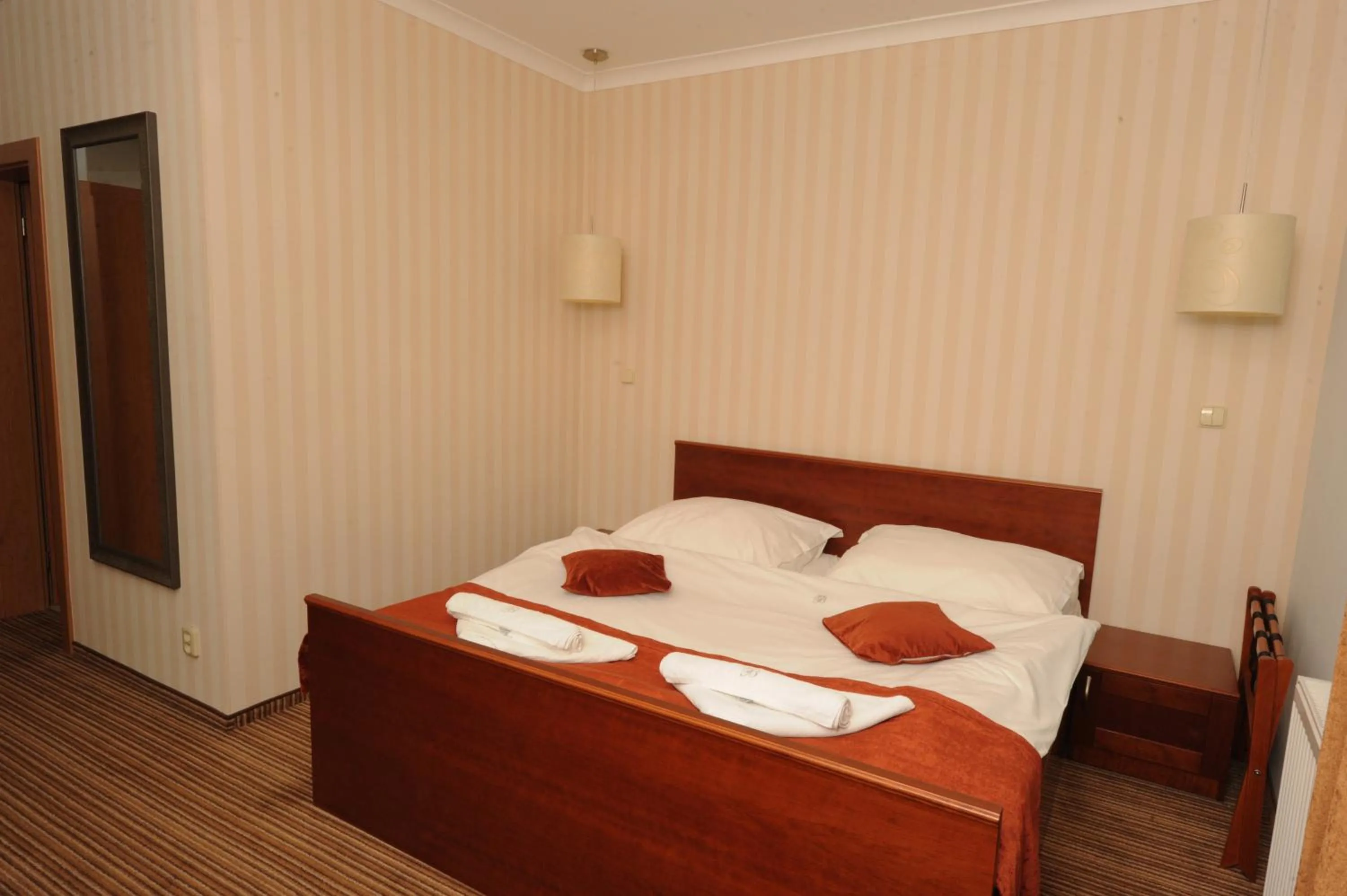Photo of the whole room, Bed in Hotel Encian