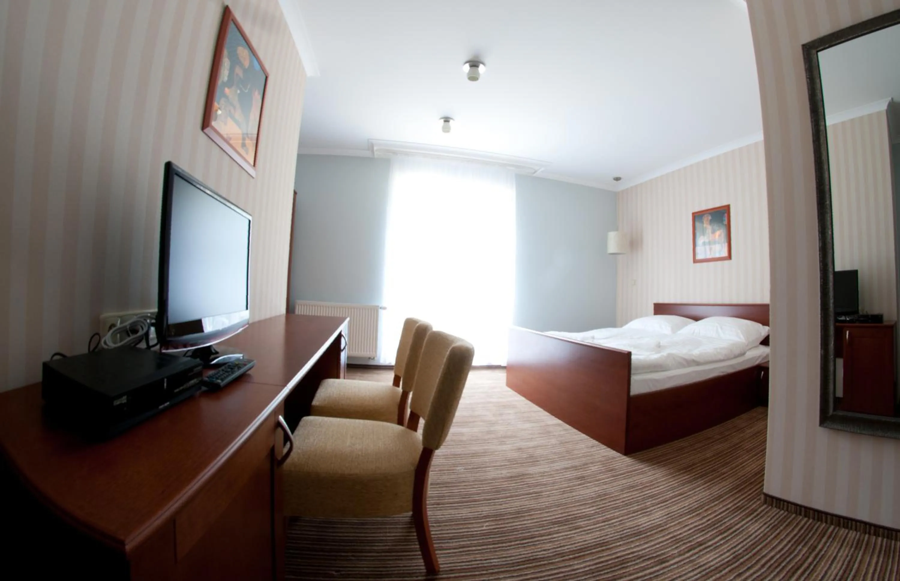 Photo of the whole room, Bed in Hotel Encian