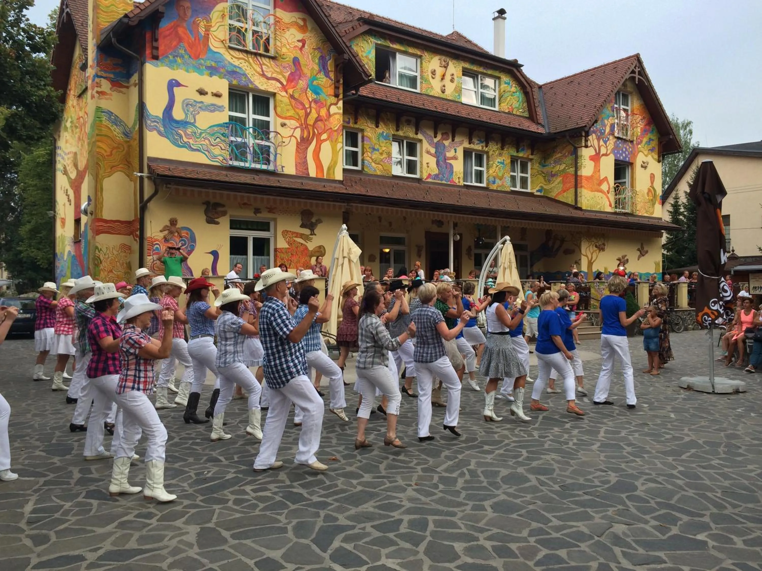 Entertainment in Hotel Encian