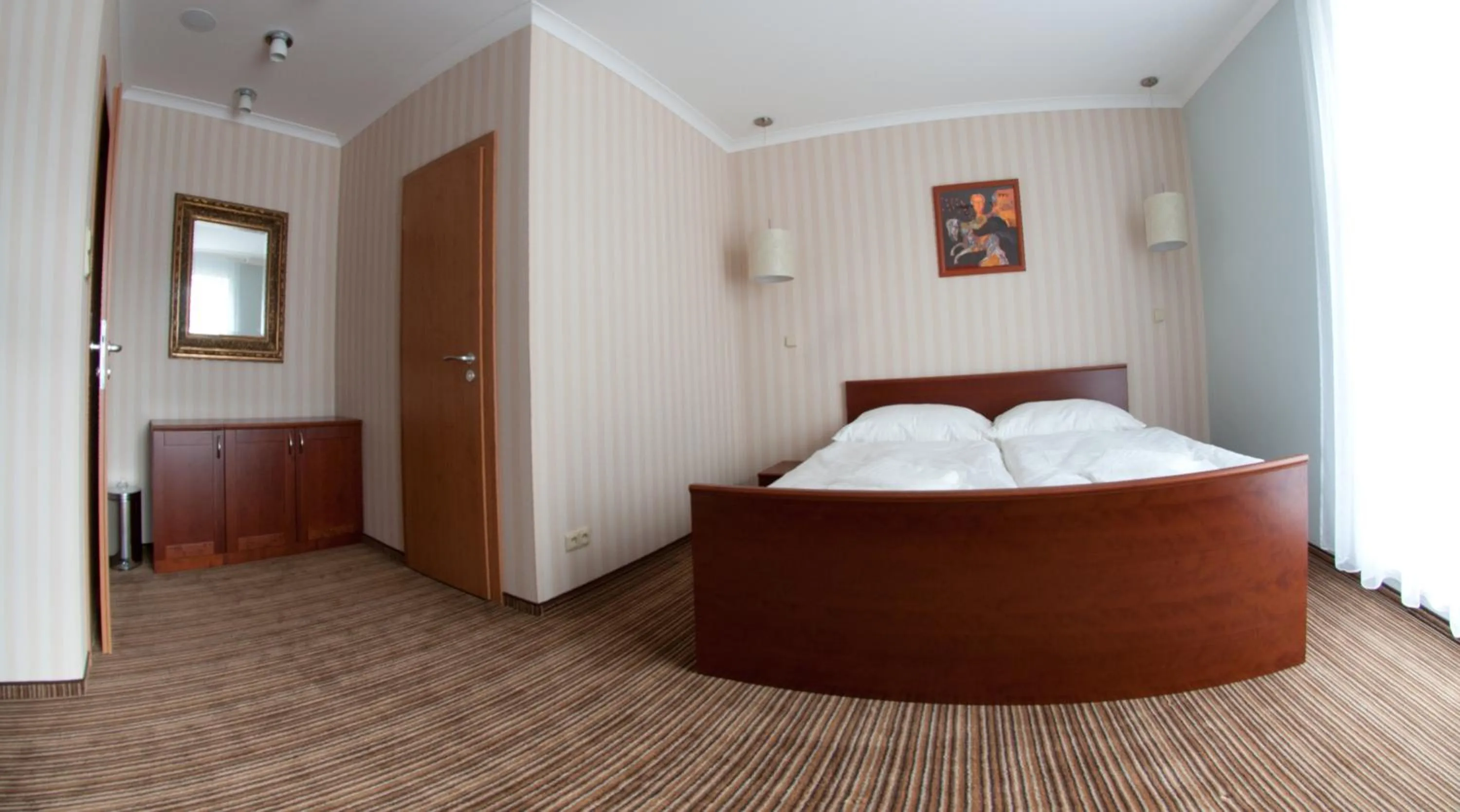 Bed in Hotel Encian