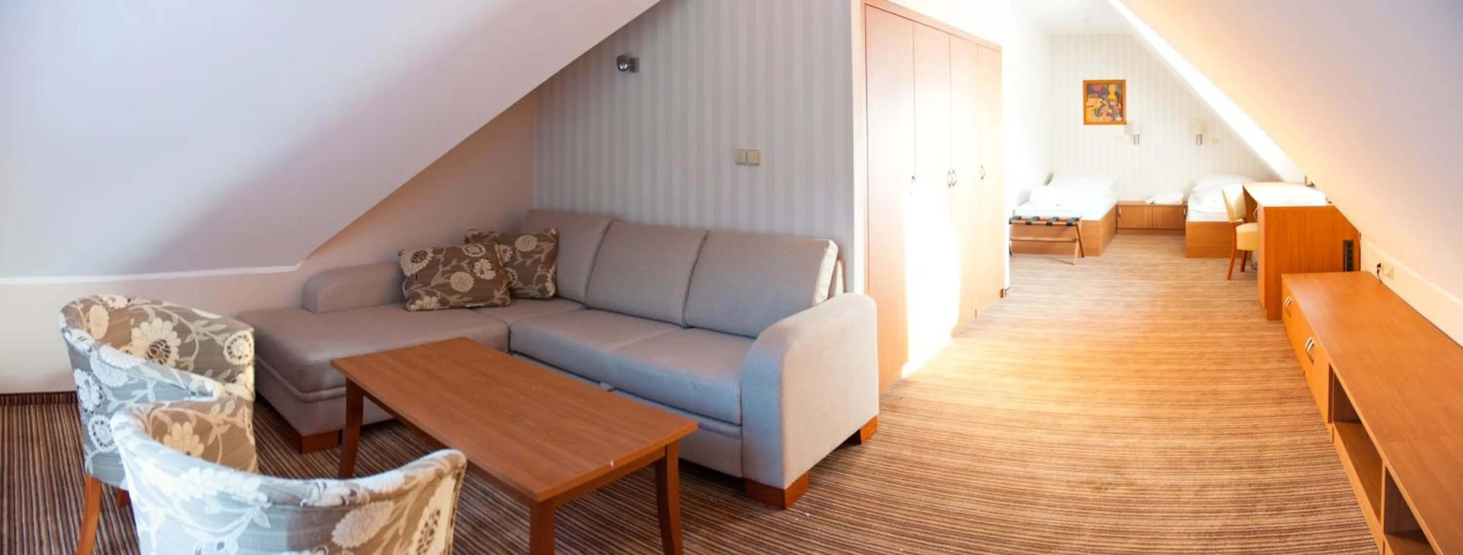 Seating area in Hotel Encian