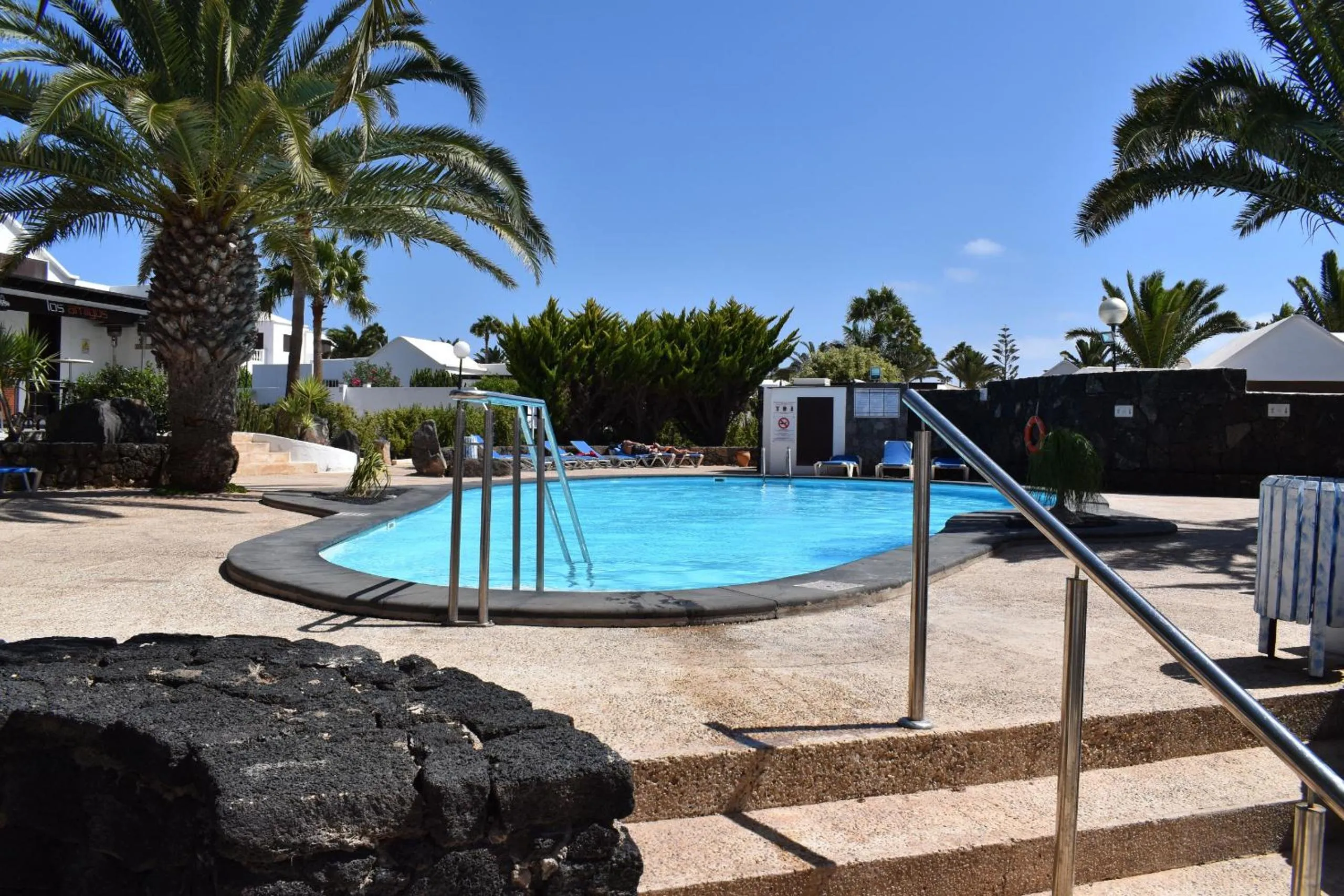 Swimming pool in CASA BASTIAN 24