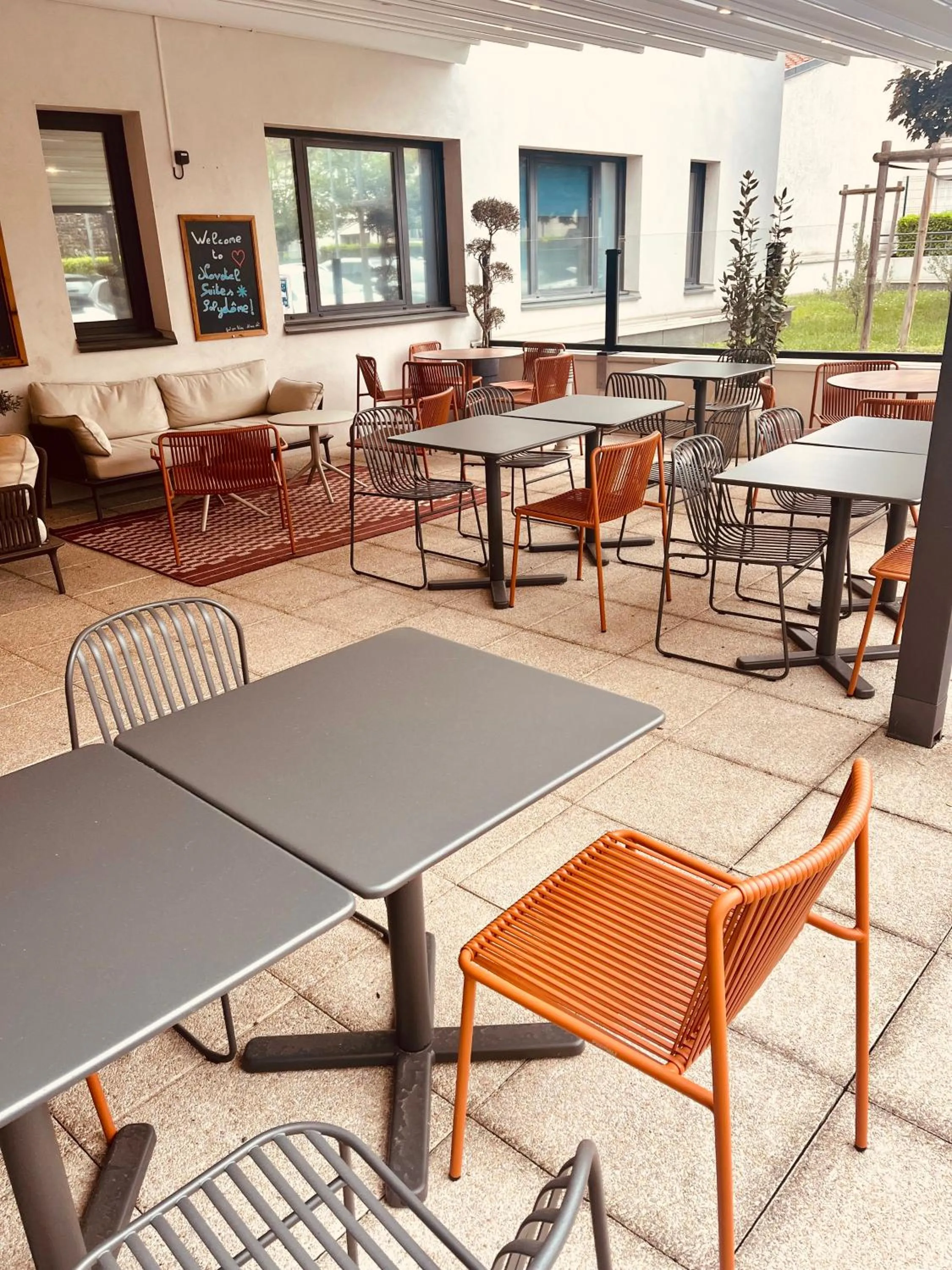 Entertainment in Novotel Suites Clermont Ferrand Polydome