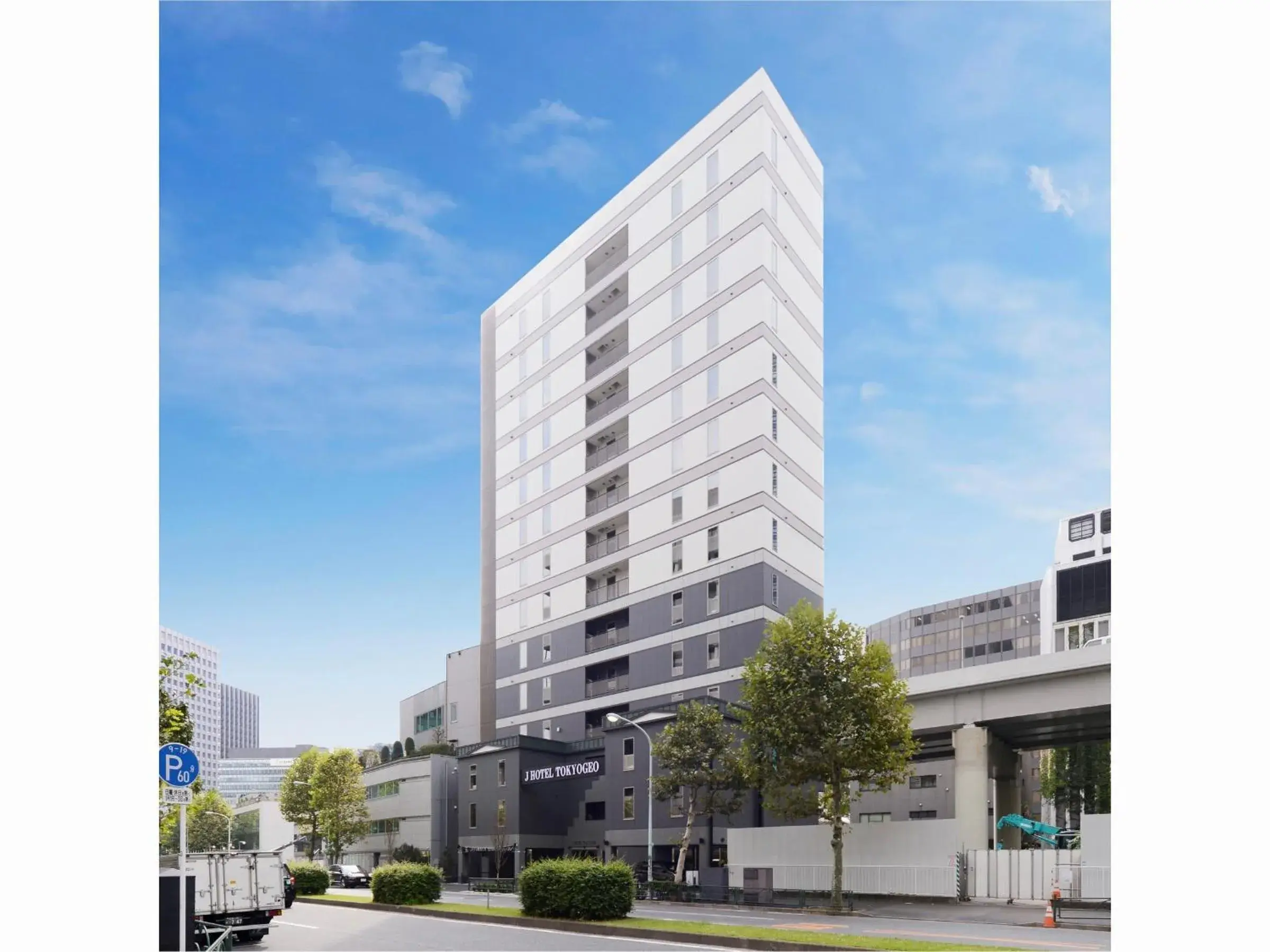 Facade/entrance in JHotelTokyoGEO Facade/entrance in JHotelTokyoGEO