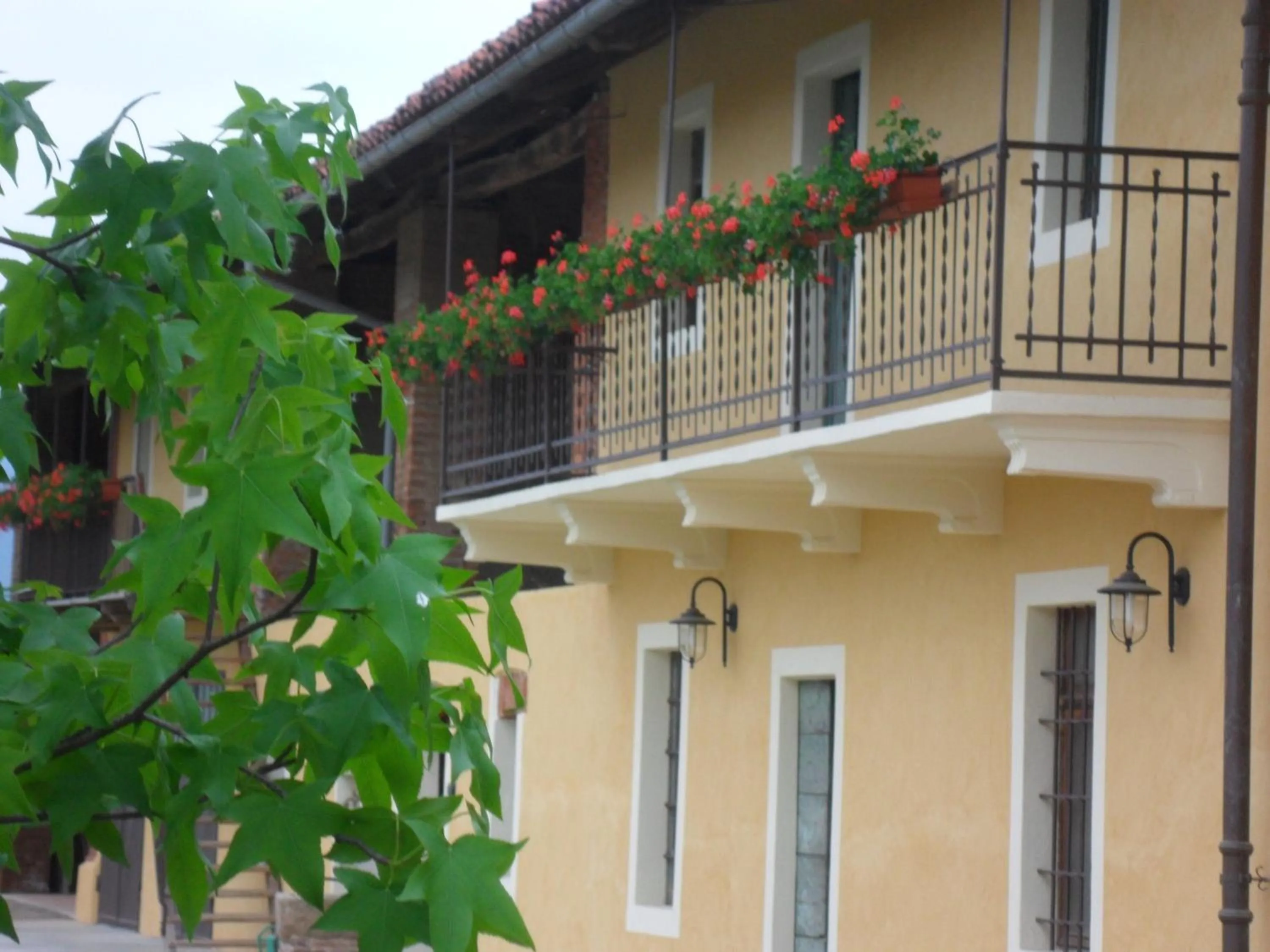 Property building in Quattro Gatti