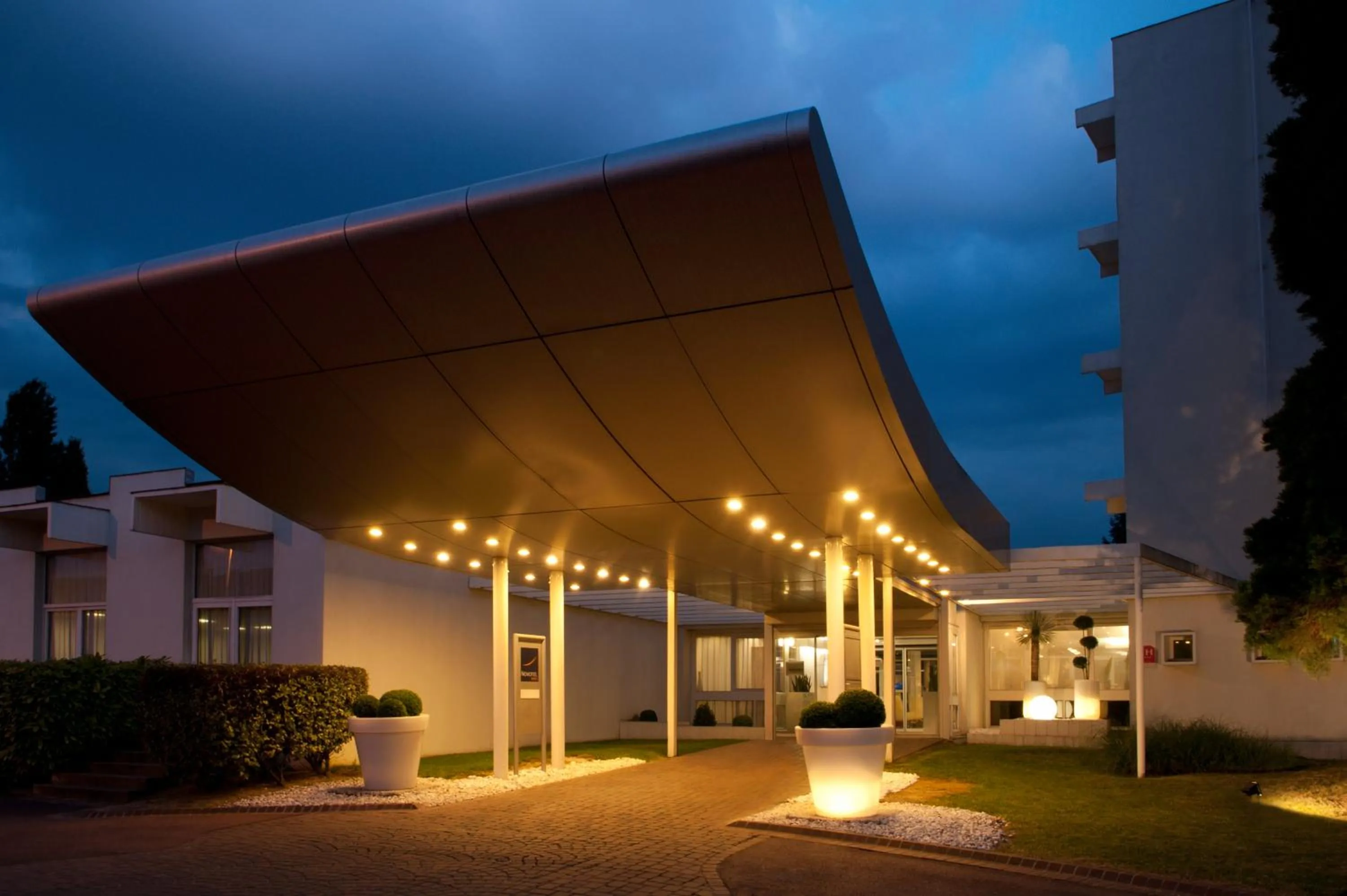 Property building in Novotel Massy Palaiseau