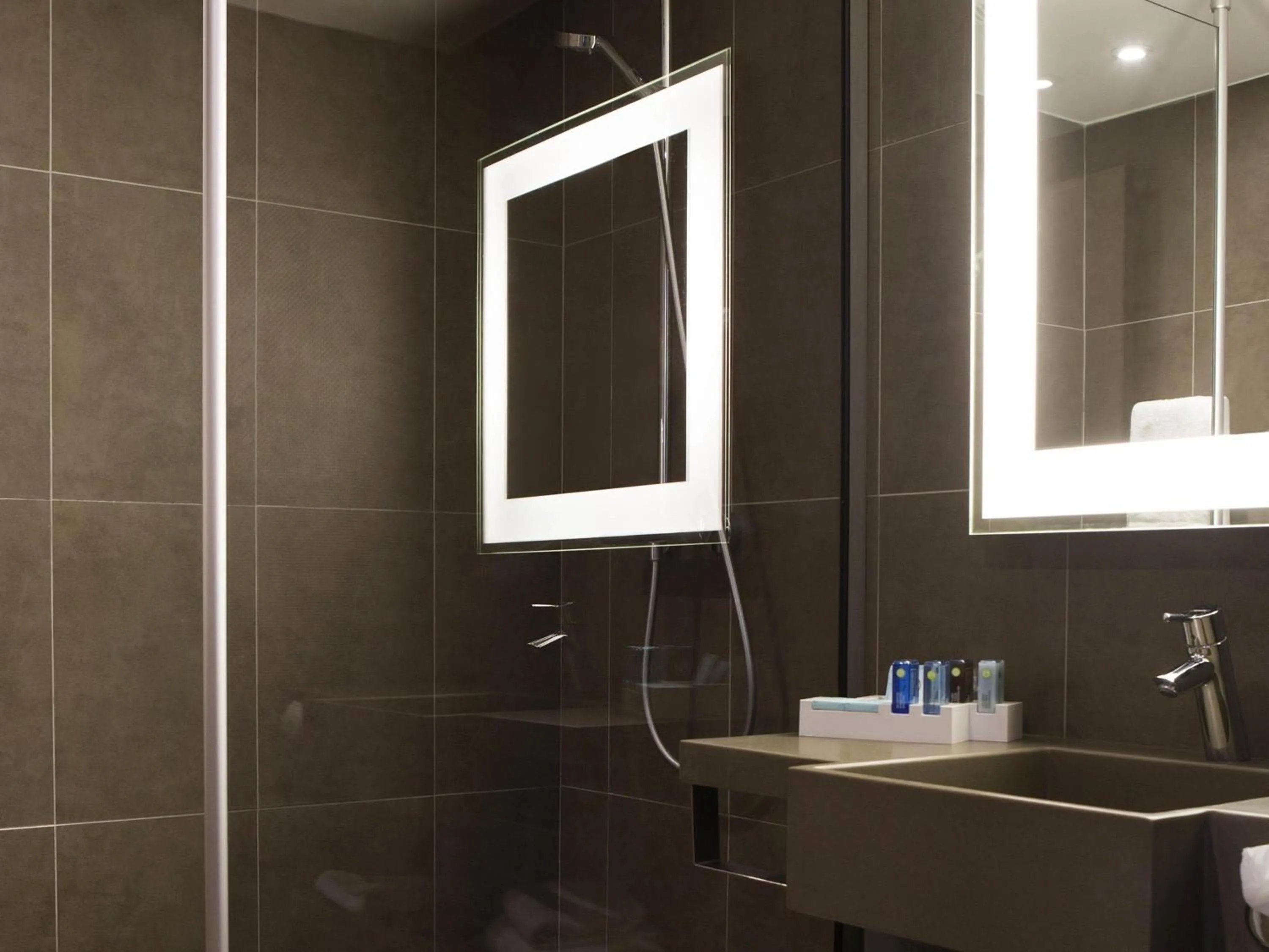 Bedroom in Novotel Massy Palaiseau