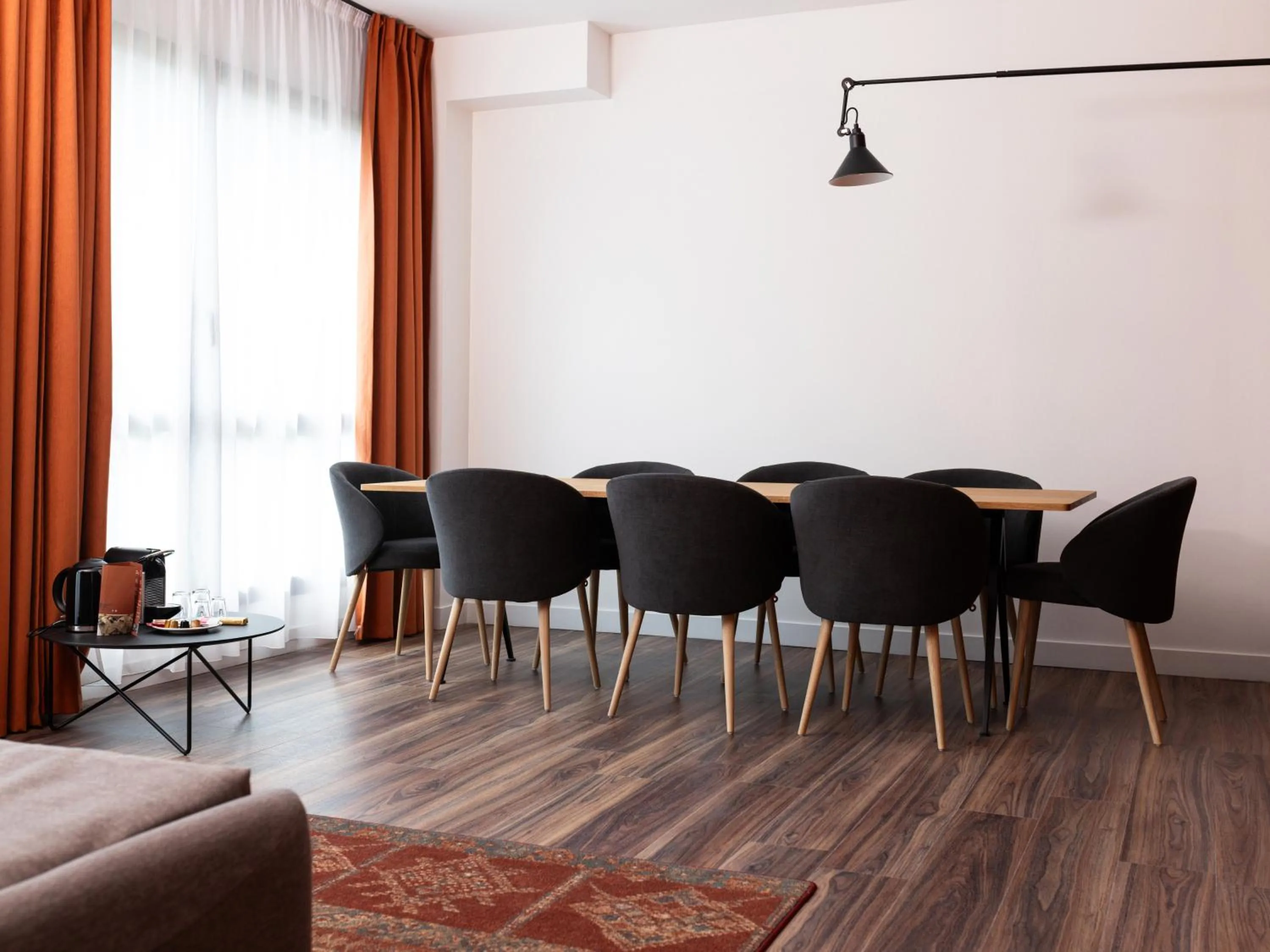 Seating area in ibis Styles Lille Aéroport