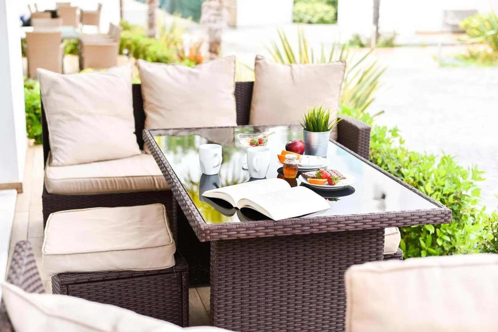 Patio in Acrotel Porto Brava Luxury Villas