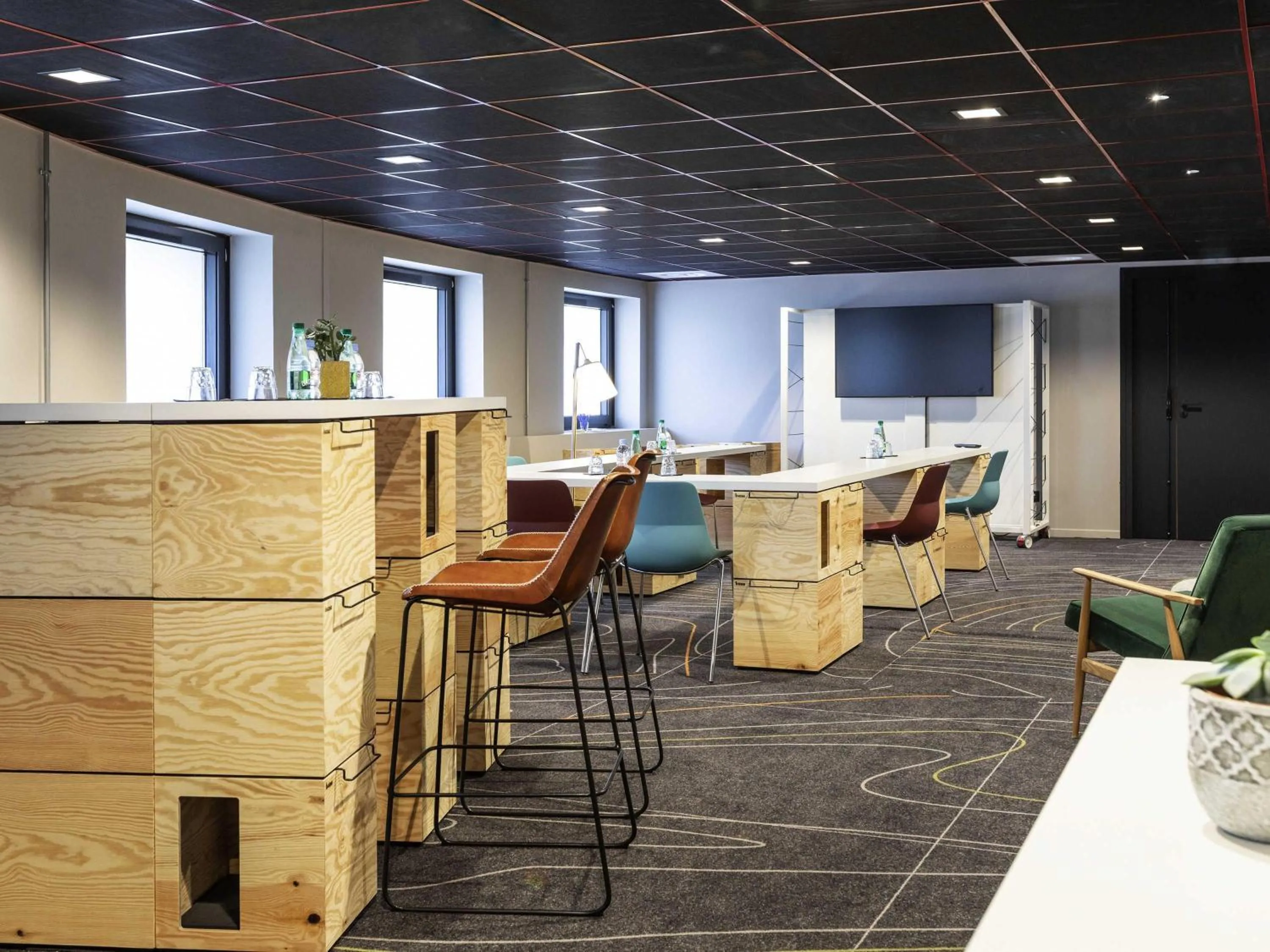 Meeting/conference room in Novotel Annecy Centre