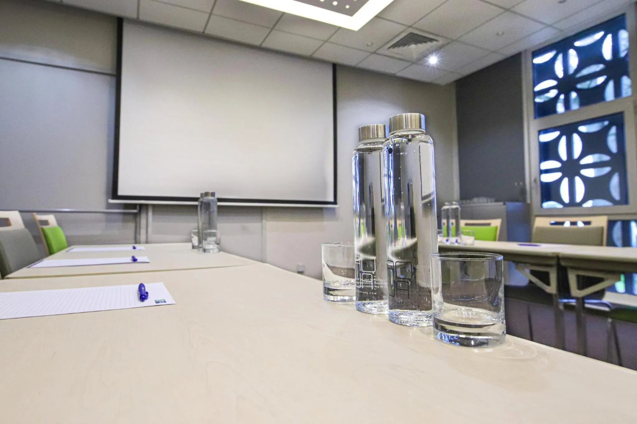 Meeting/conference room in Holiday Inn Express Strasbourg - Sud by IHG