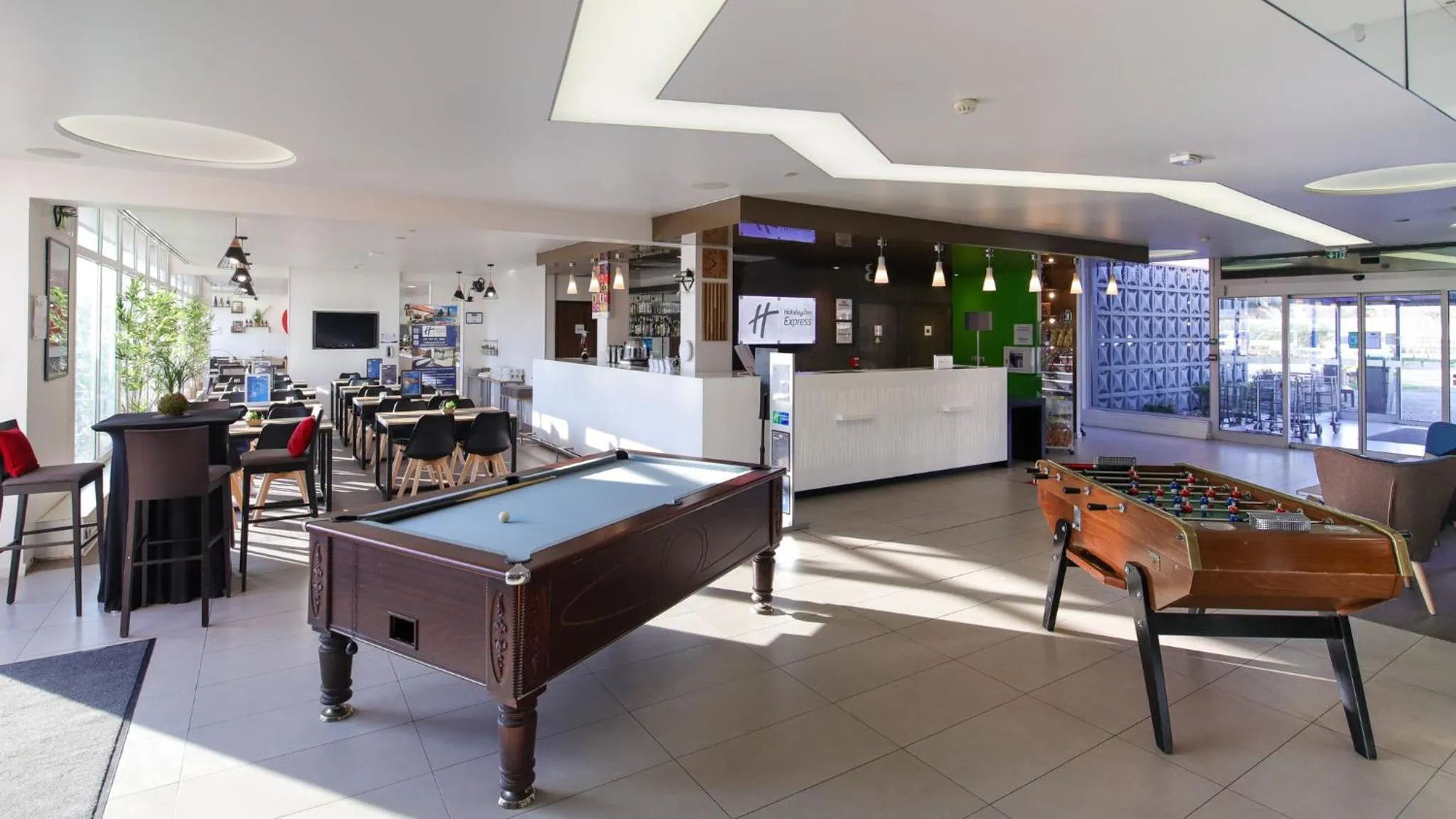 Property building in Holiday Inn Express Strasbourg - Sud by IHG