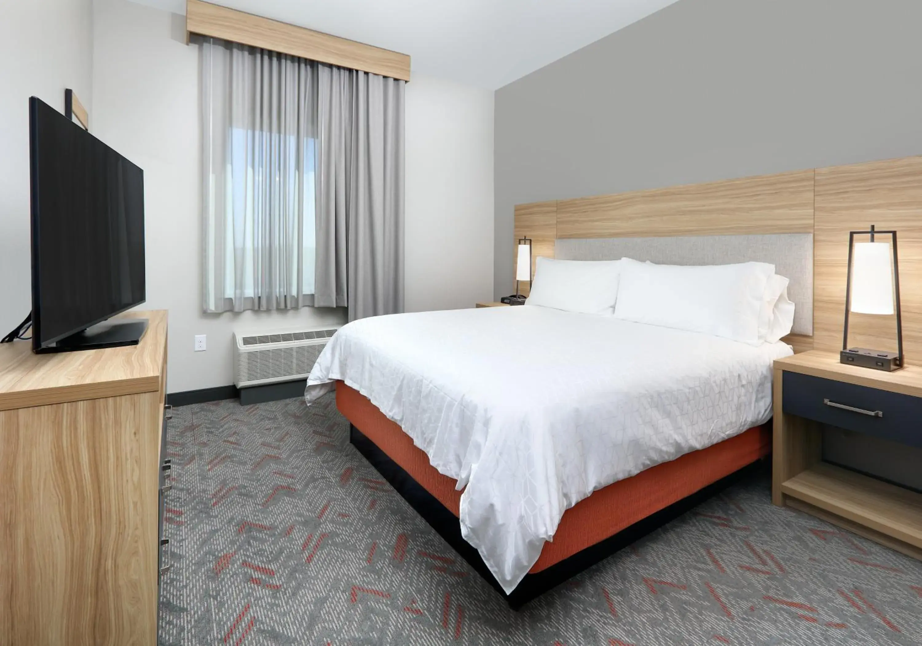 Photo of the whole room, Bed in Candlewood Suites DFW West - Hurst by IHG Photo of the whole room, Bed in Candlewood Suites DFW West - Hurst by IHG