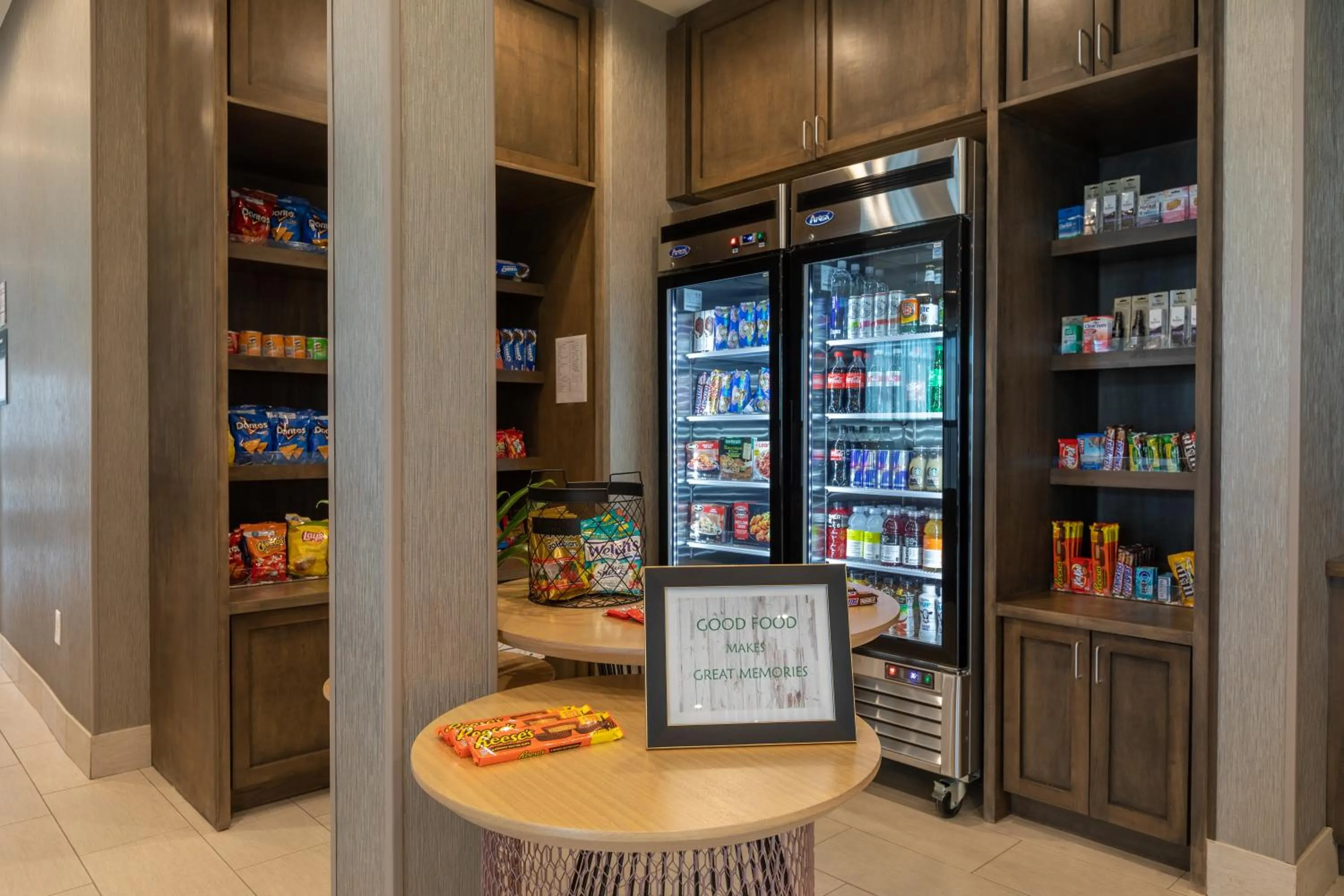 On-site shops in Holiday Inn Greenville - Woodruff Road by IHG