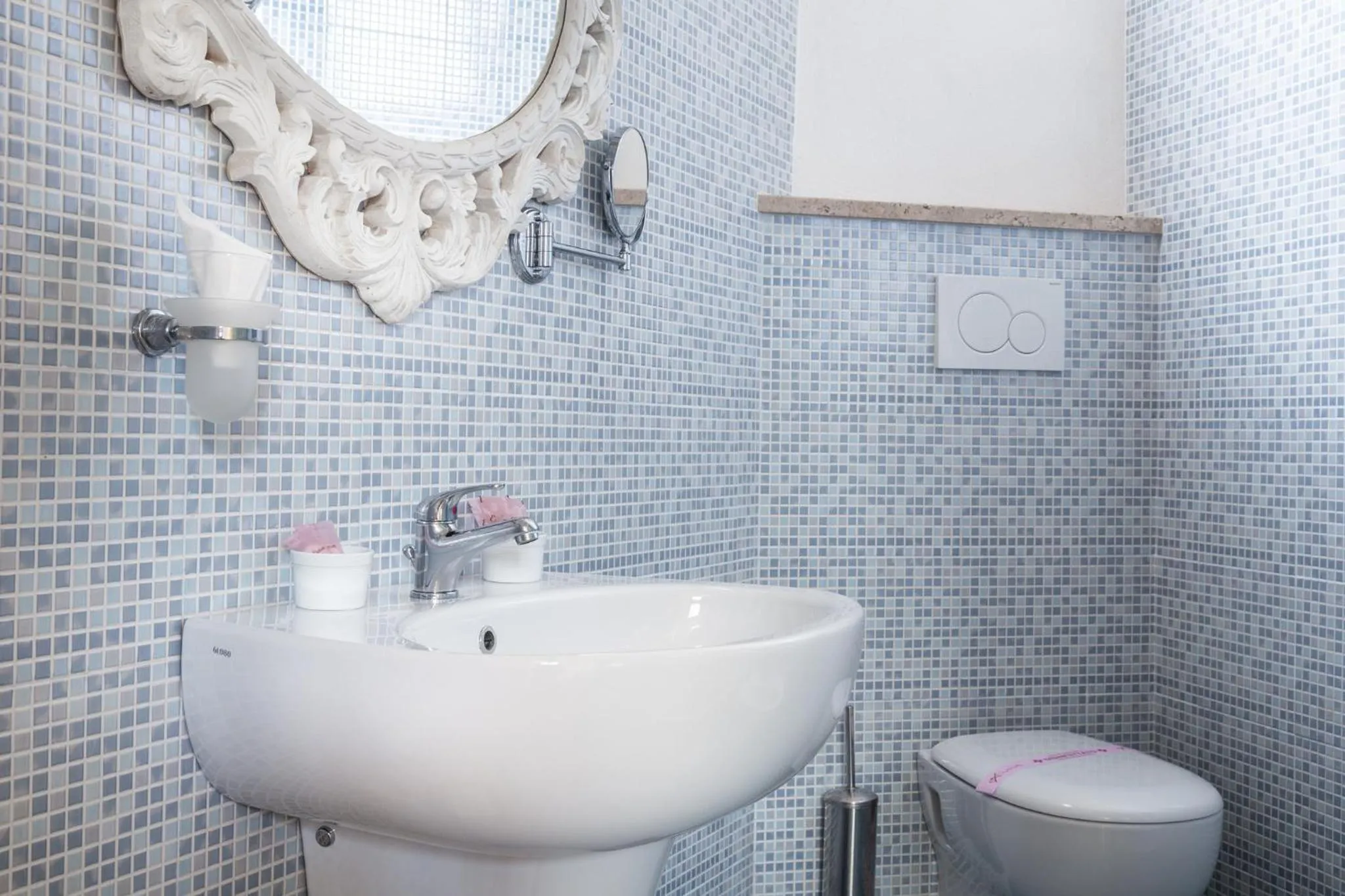 Bathroom in B&B Aurora Salentina