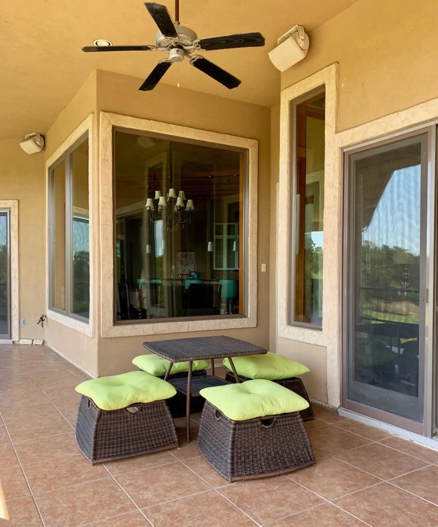 Scenic Hill Country Retreat - Rhino Ranch