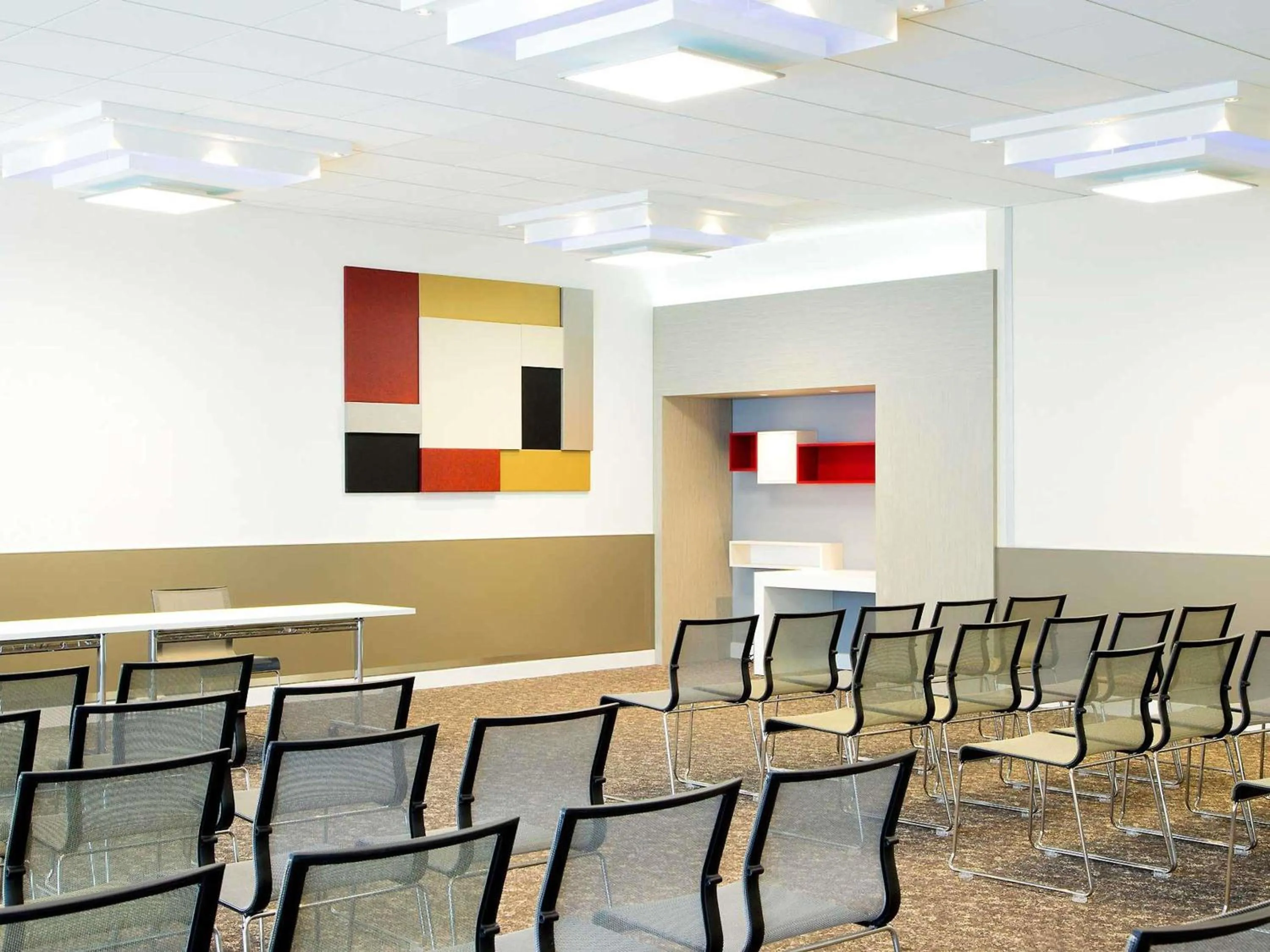 Meeting/conference room in Novotel Paris Orly Rungis Aéroport