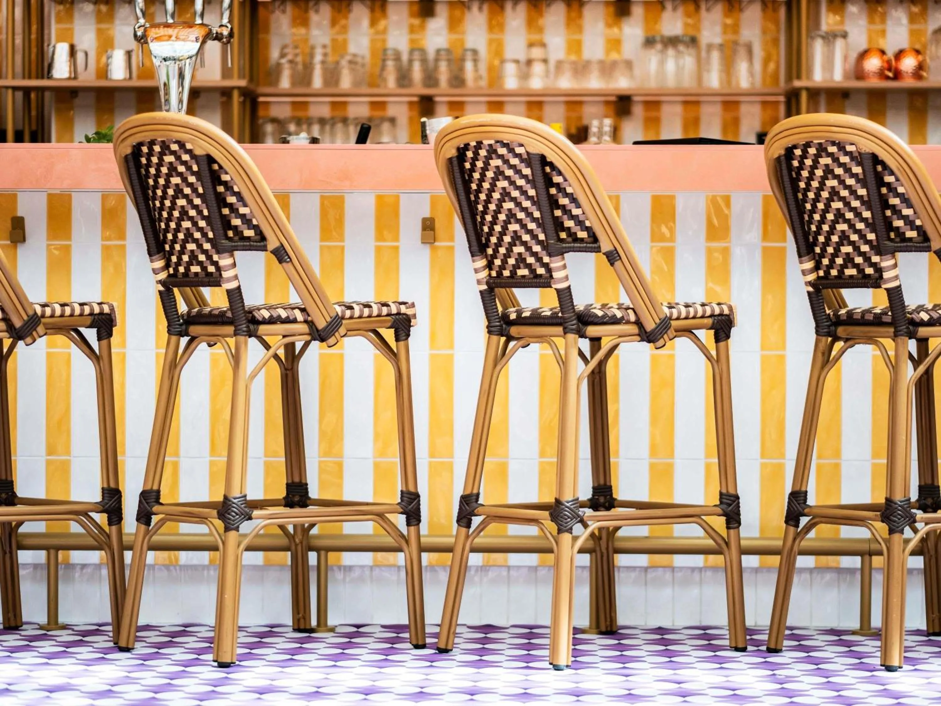 Restaurant/places to eat in Novotel Atria Nimes Centre