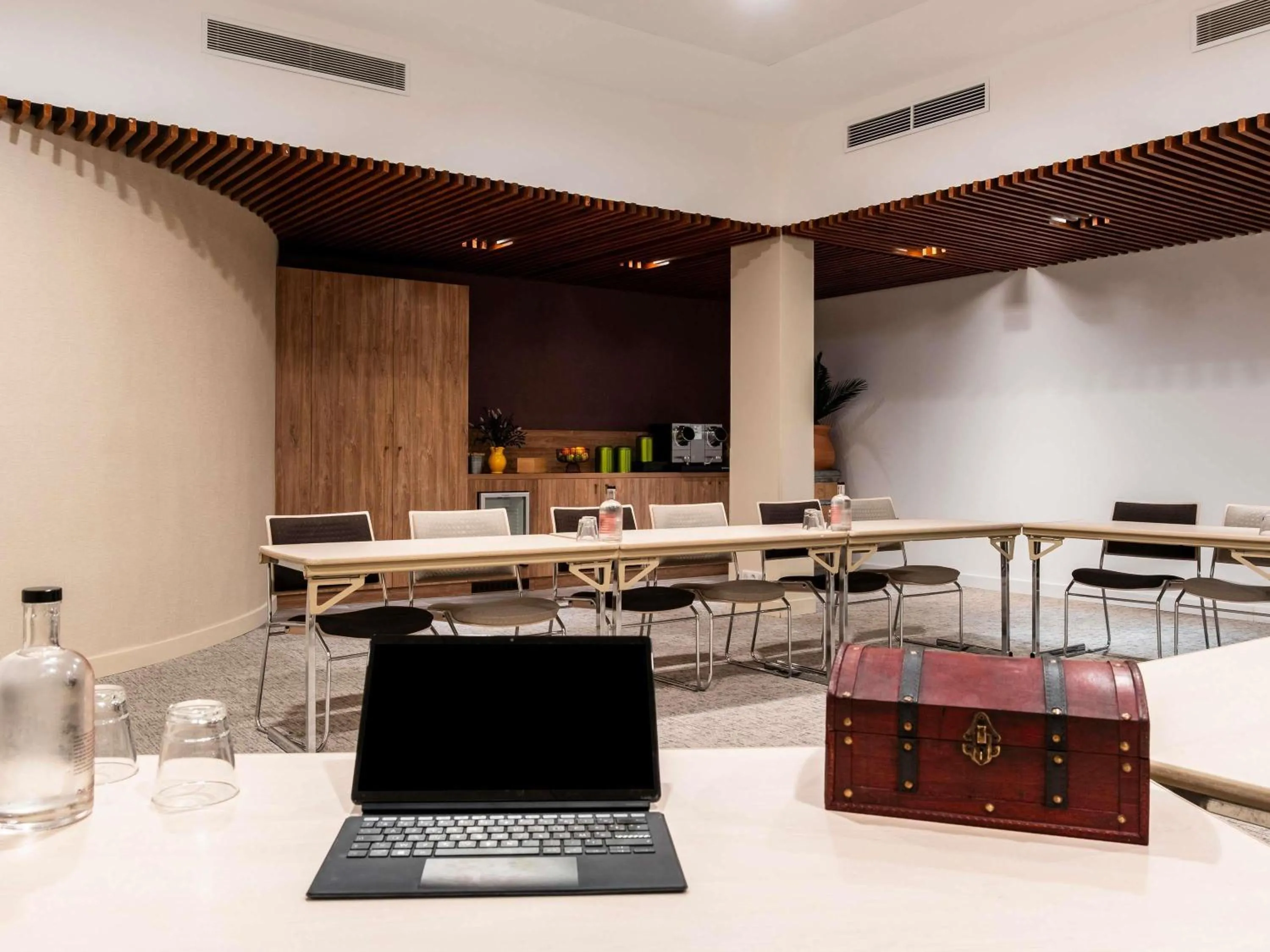 Meeting/conference room in Novotel Atria Nimes Centre
