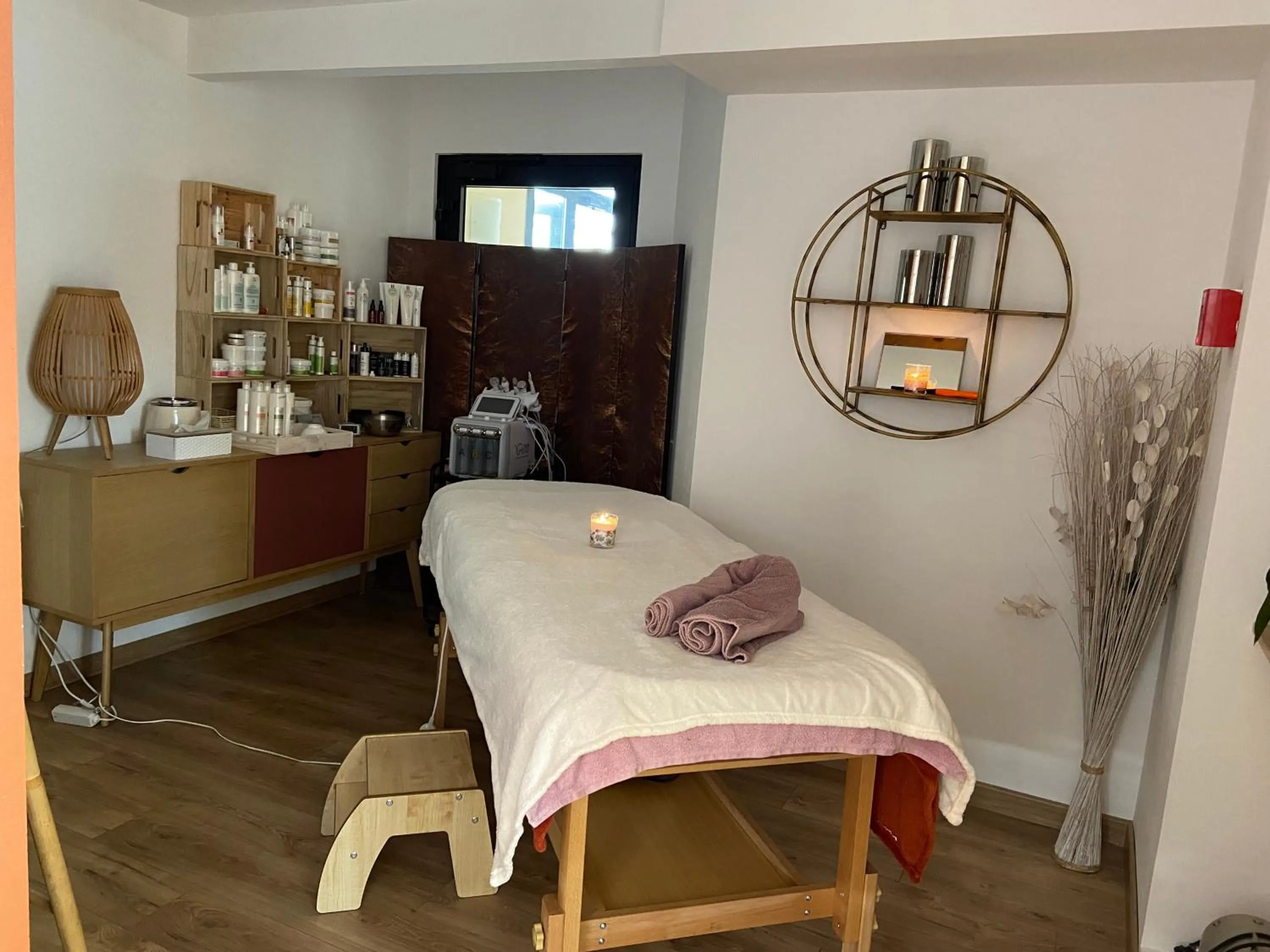 Logis Hôtel Restaurant SPA Le Tosny