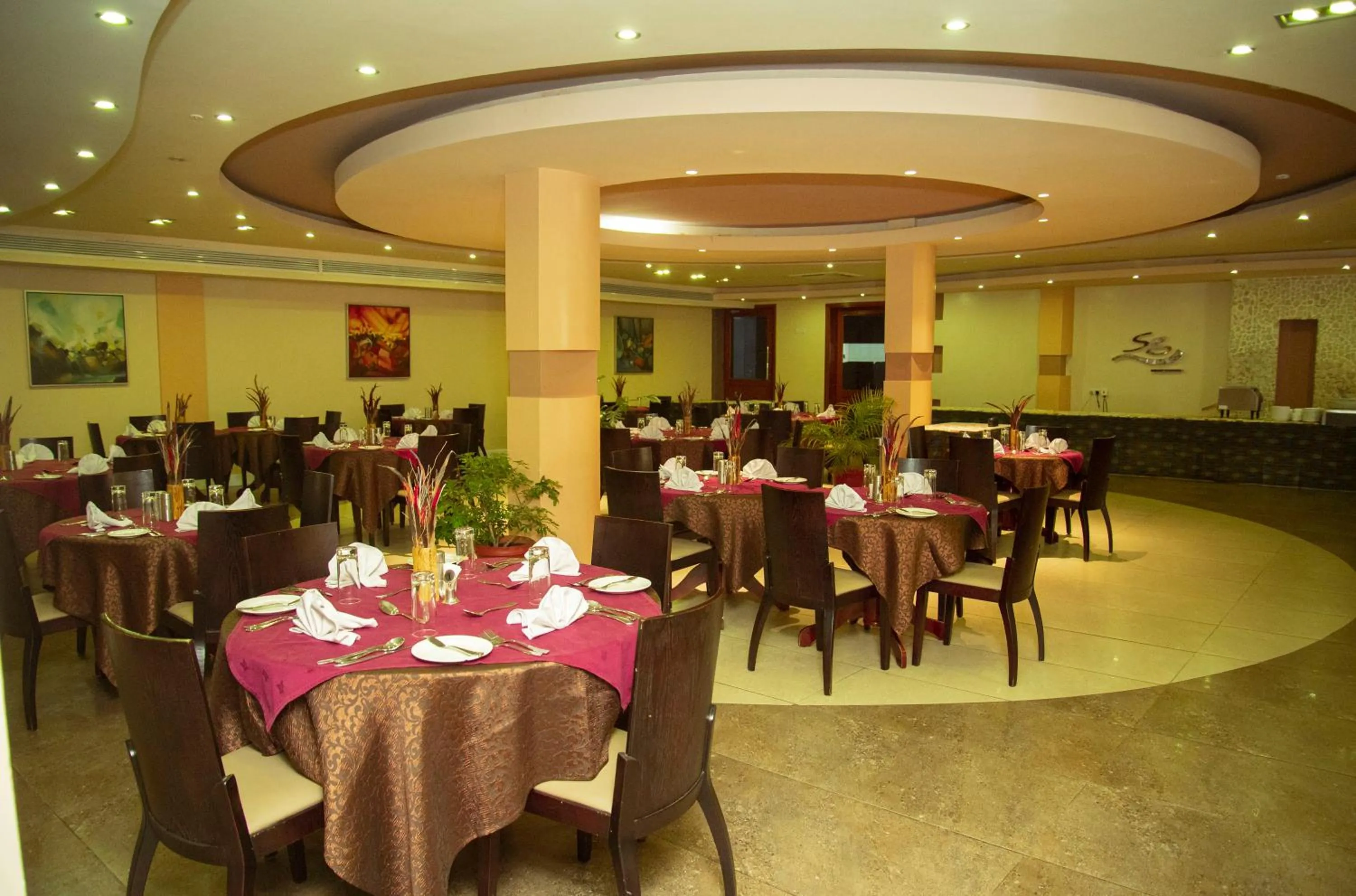 Restaurant/places to eat in SG Premium Resort